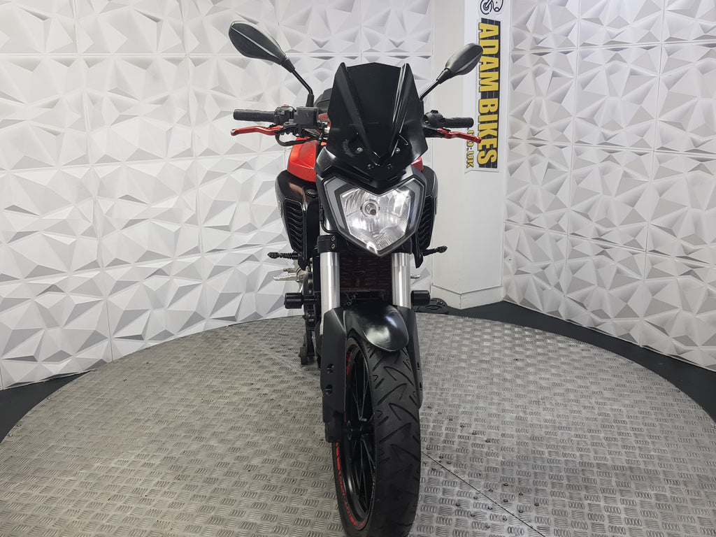 2014 YAMAHA MT 125