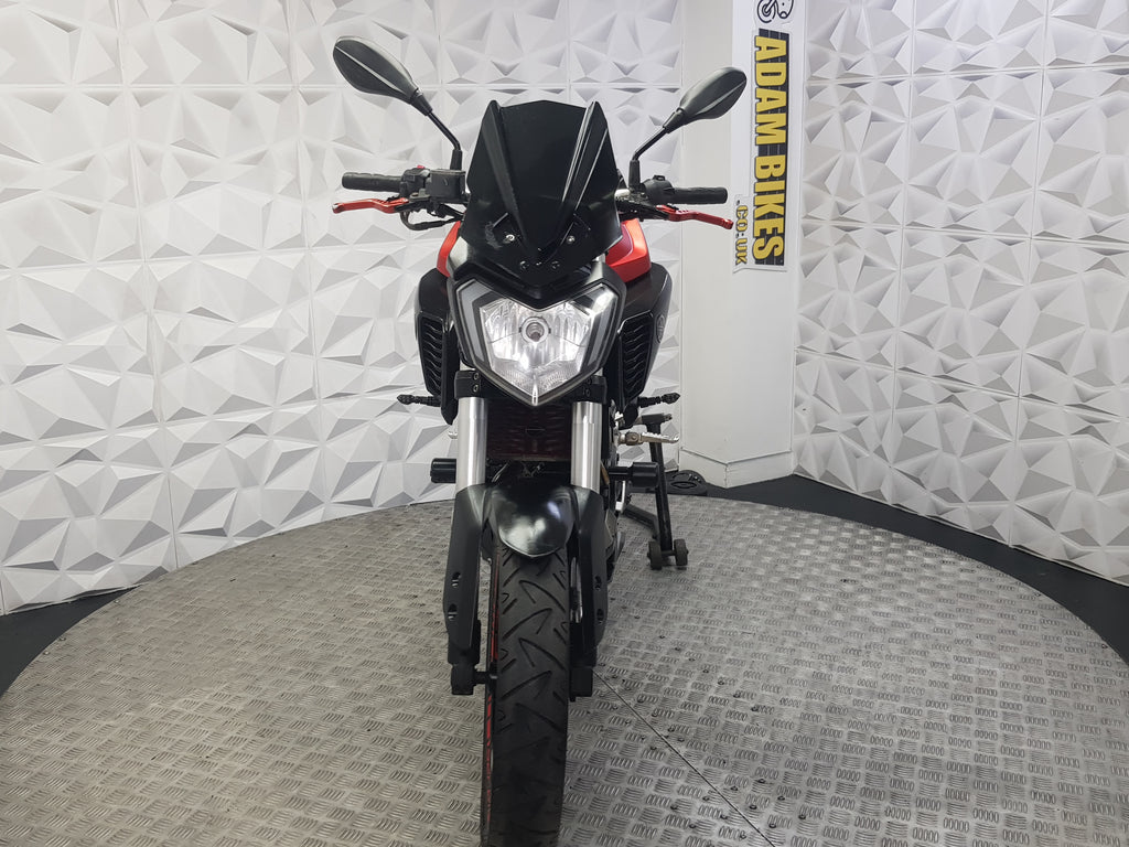 2014 YAMAHA MT 125