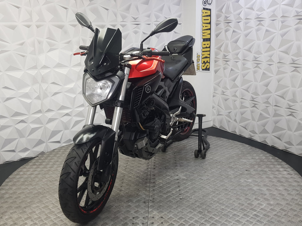 2014 YAMAHA MT 125