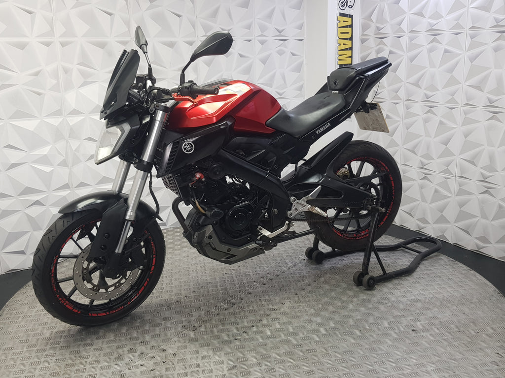 2014 YAMAHA MT 125
