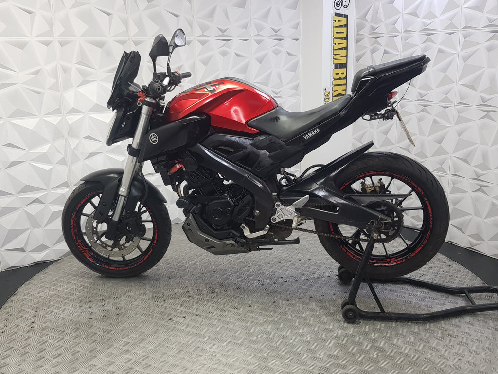 2014 YAMAHA MT 125