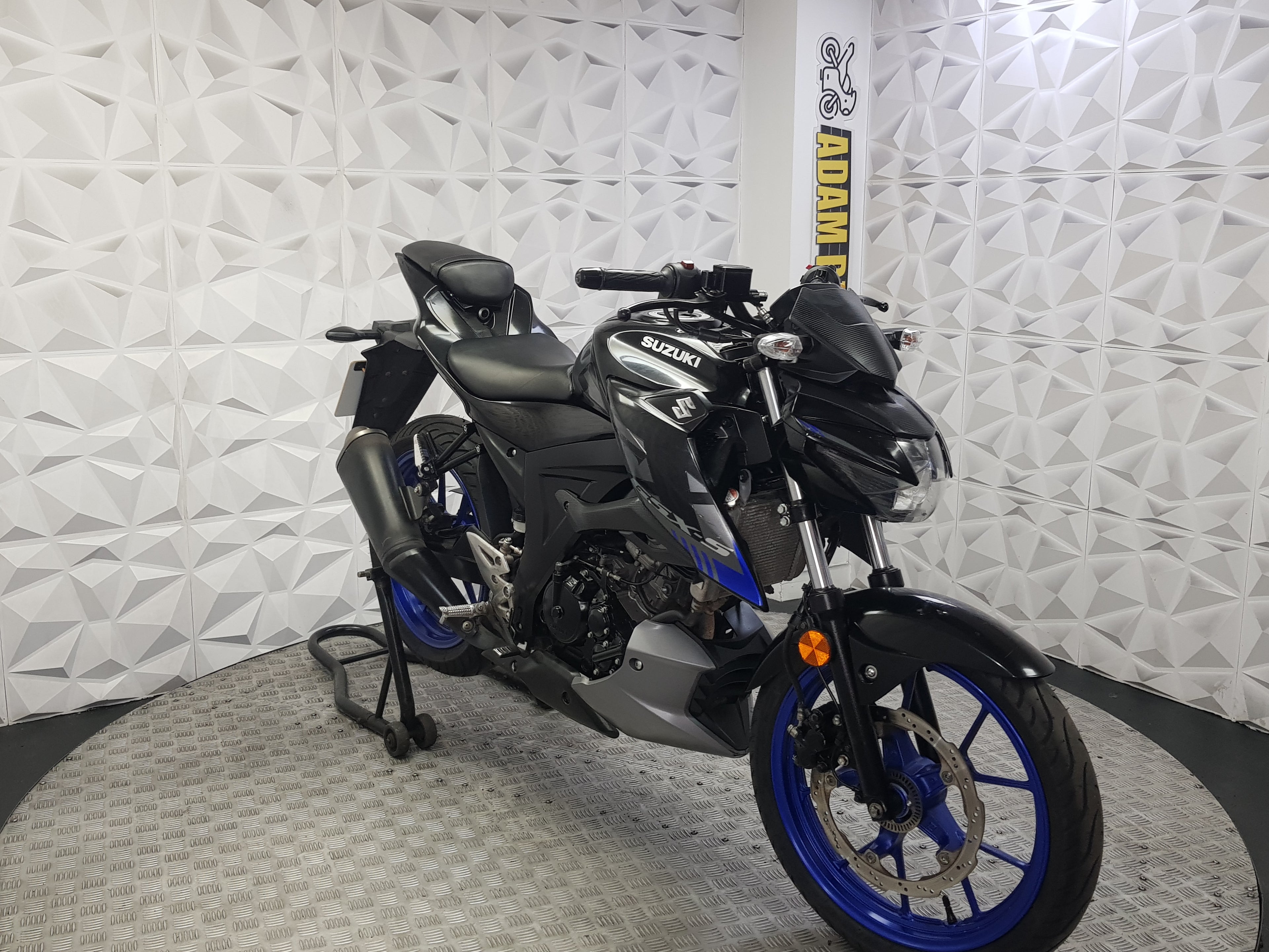 2023 SUZUKI GSX-S 125