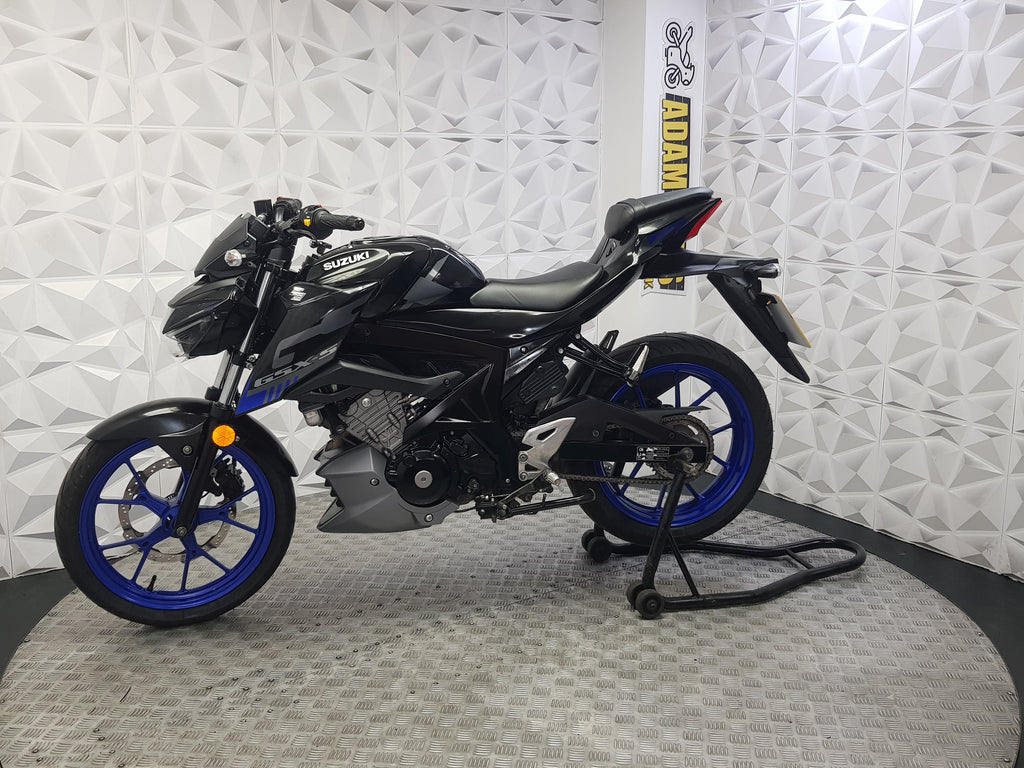 2023 SUZUKI GSX-S 125