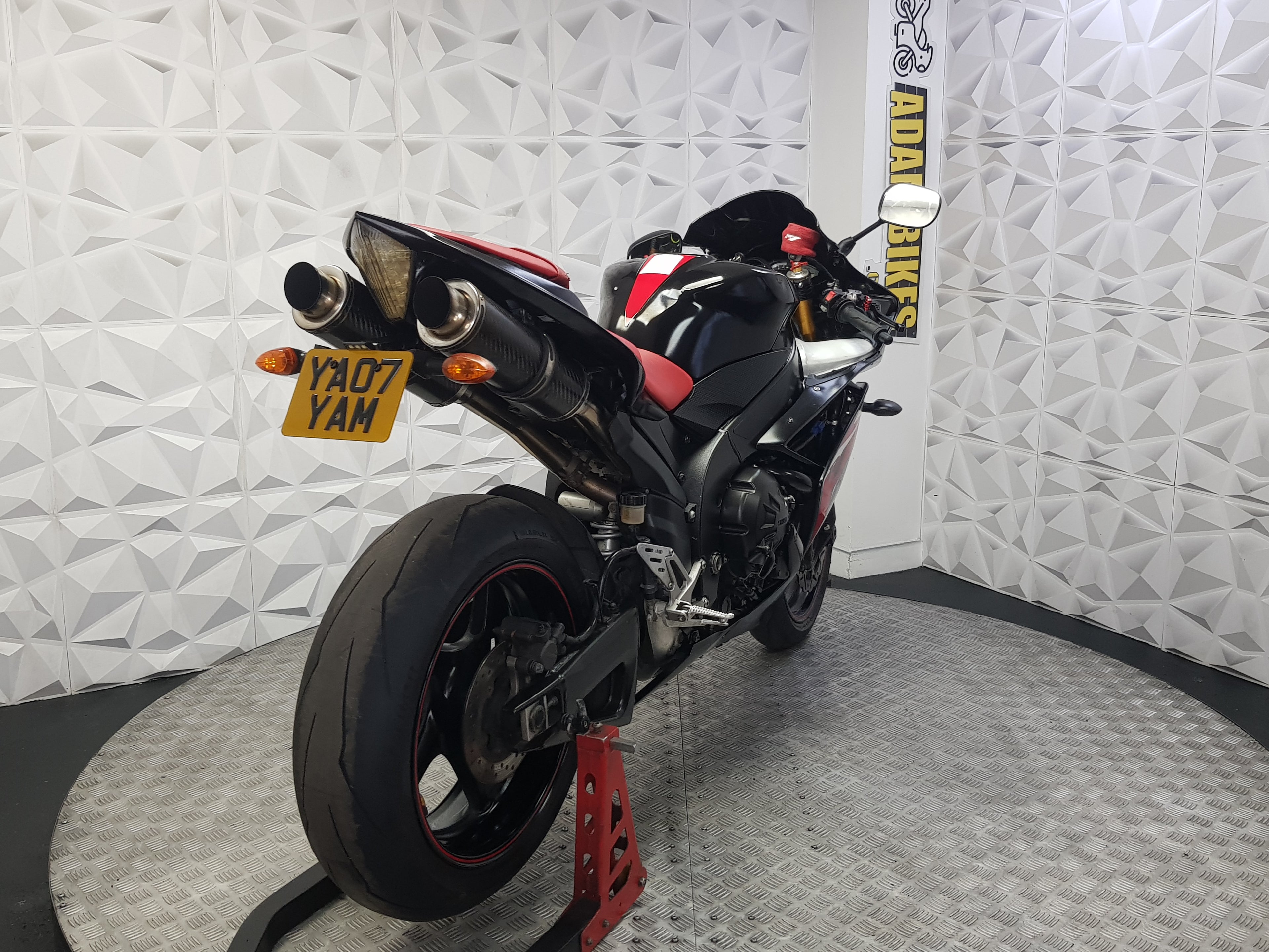2007 Yamaha yzf r1