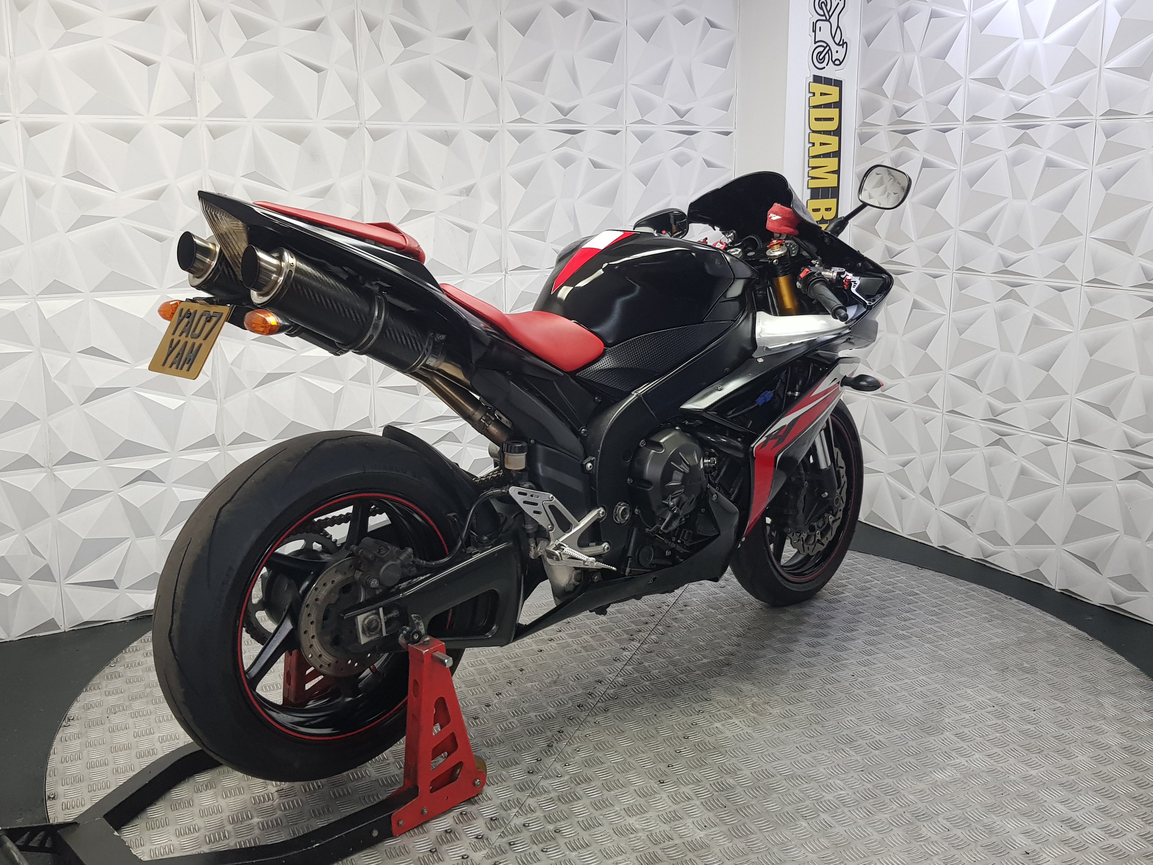 2007 Yamaha yzf r1