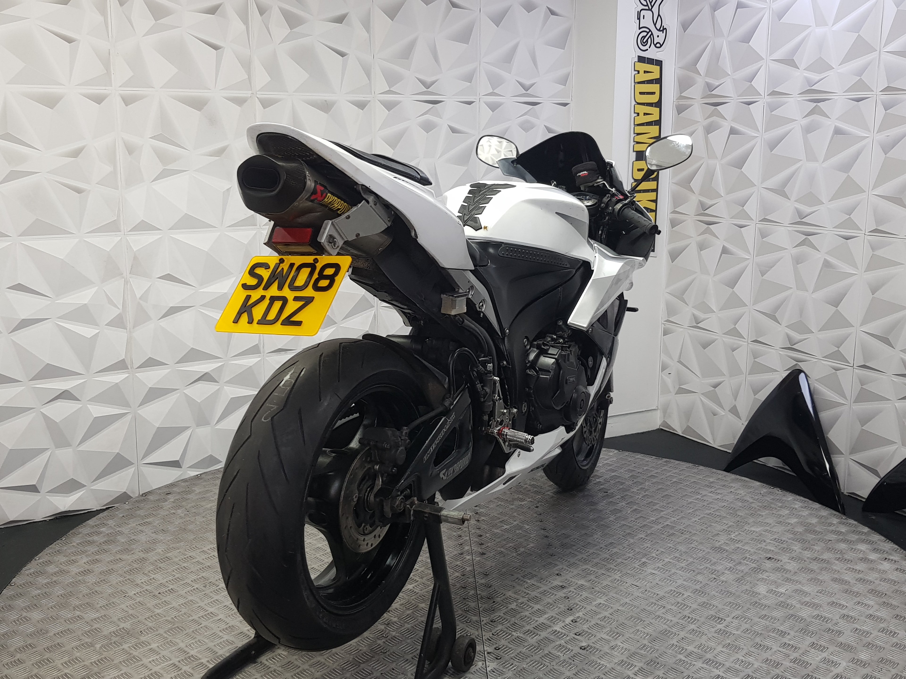 2008 SW08KDZ HONDA CBR600RR