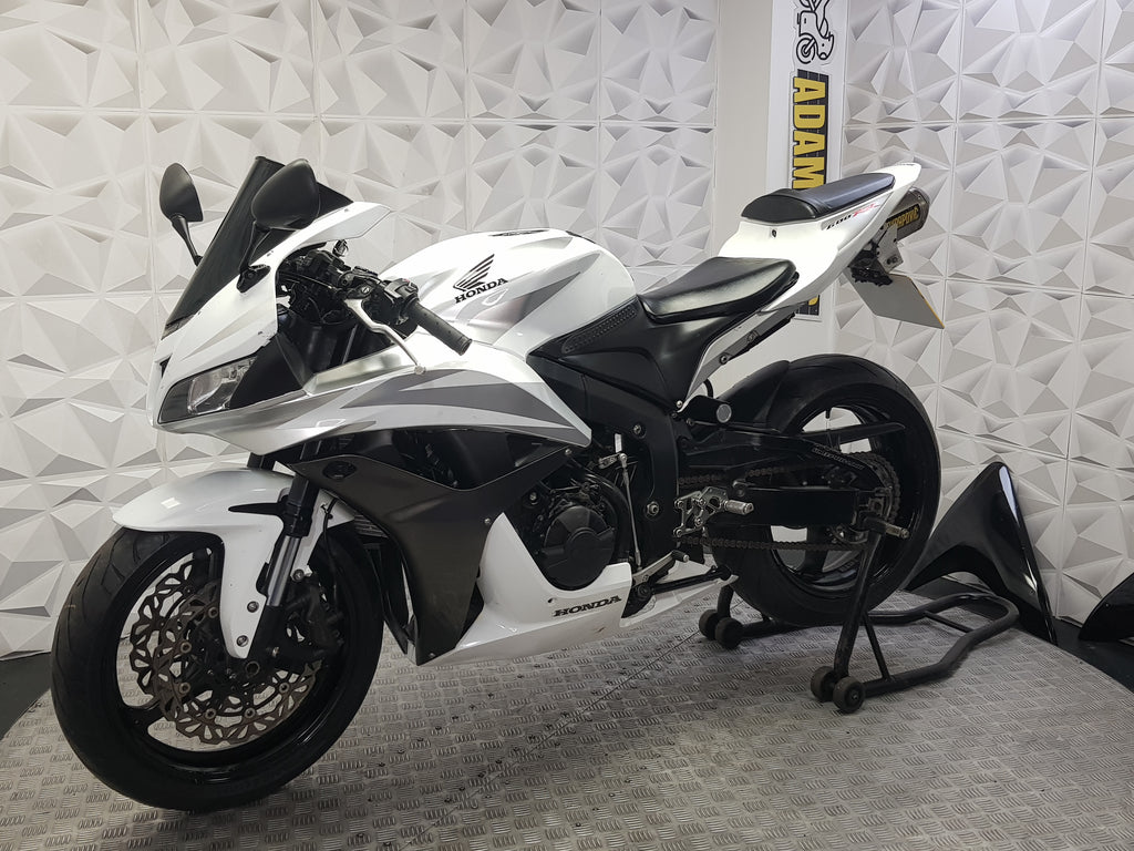 2008 SW08KDZ HONDA CBR600RR