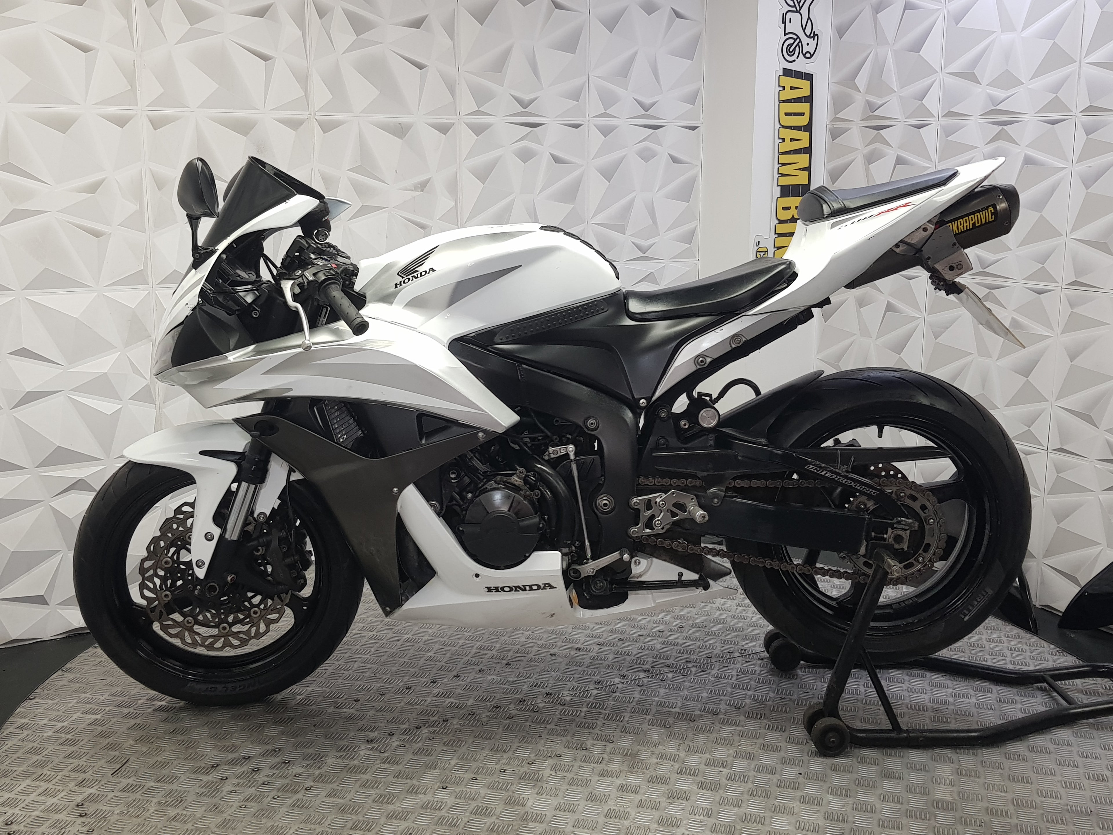 2008 SW08KDZ HONDA CBR600RR
