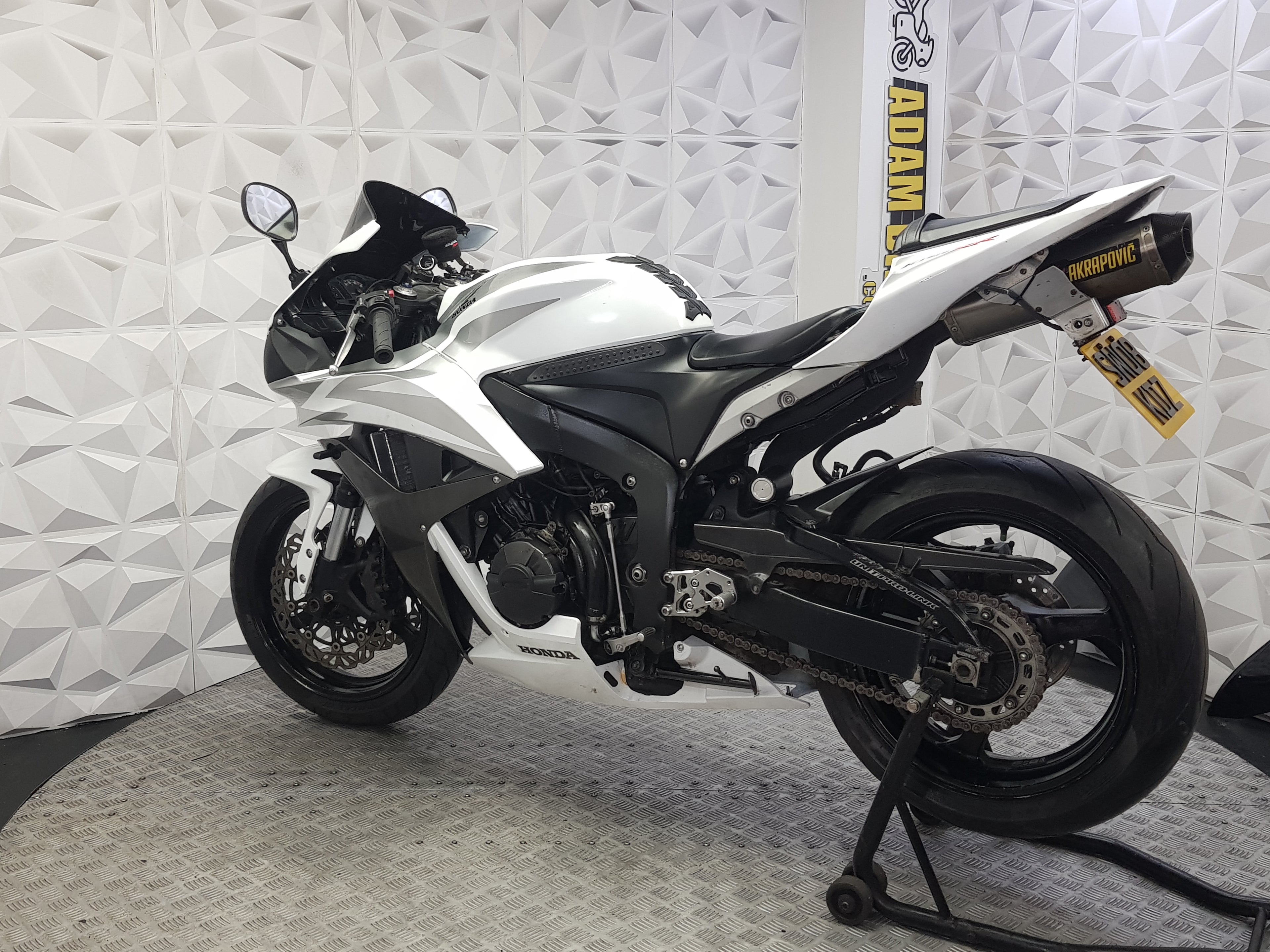 2008 SW08KDZ HONDA CBR600RR