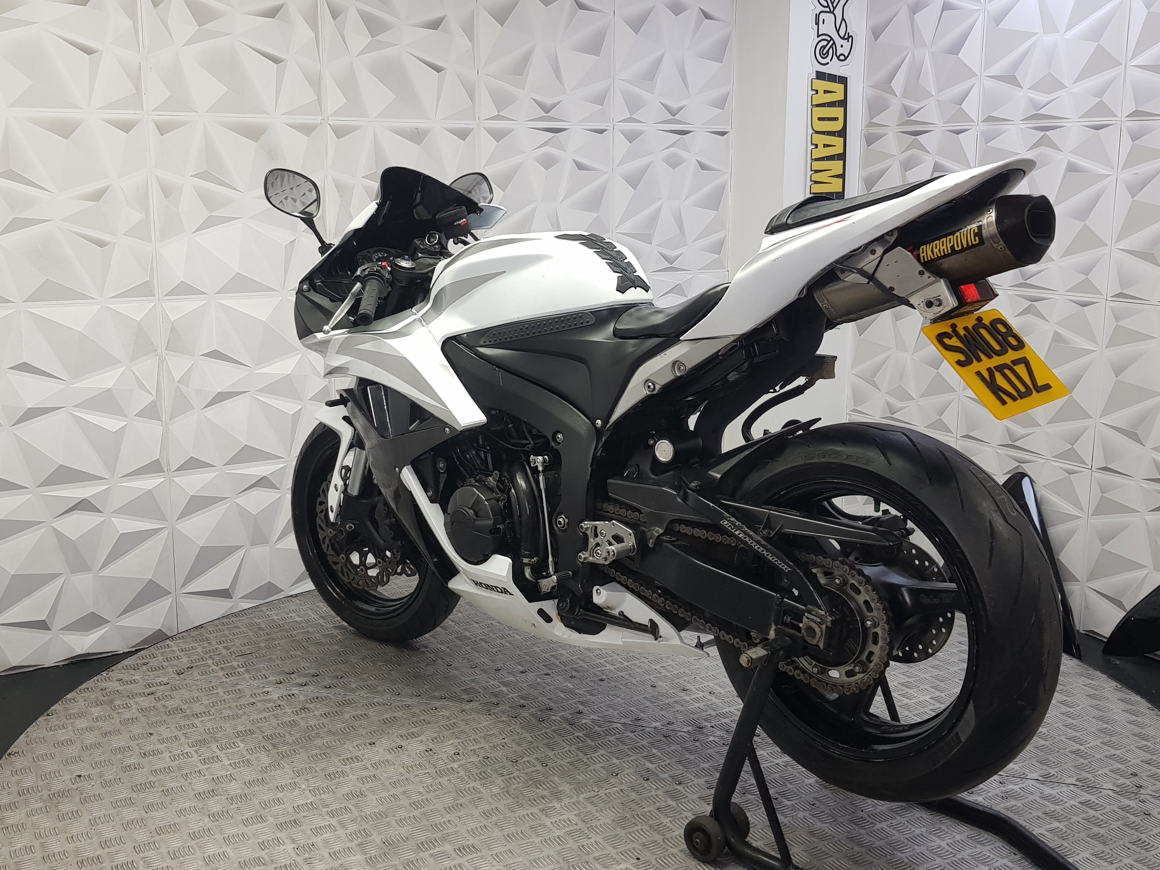 2008 SW08KDZ HONDA CBR600RR