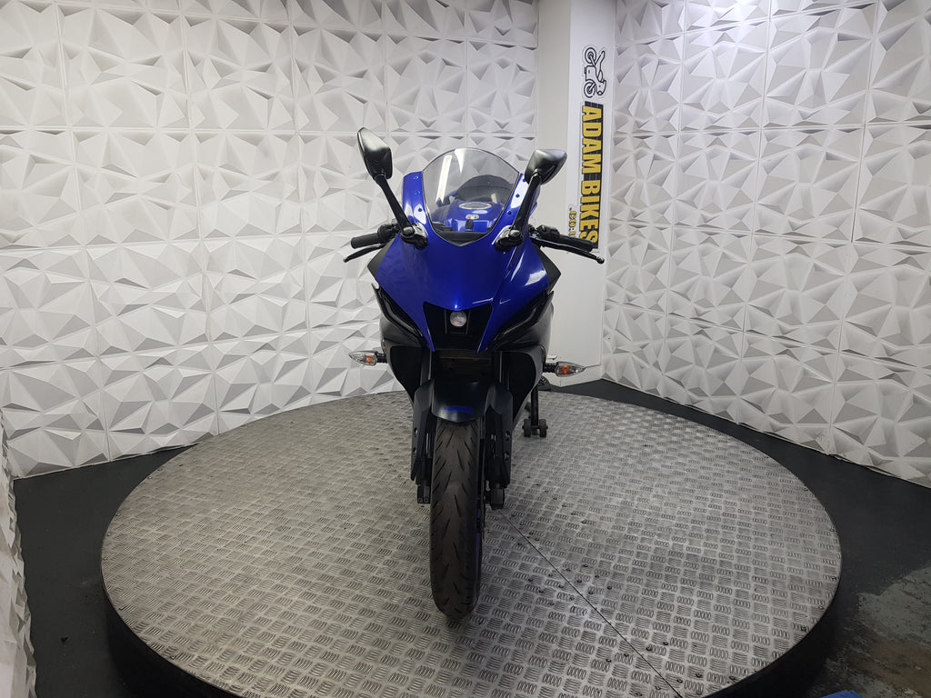 2023 YAMAHA YZF R125