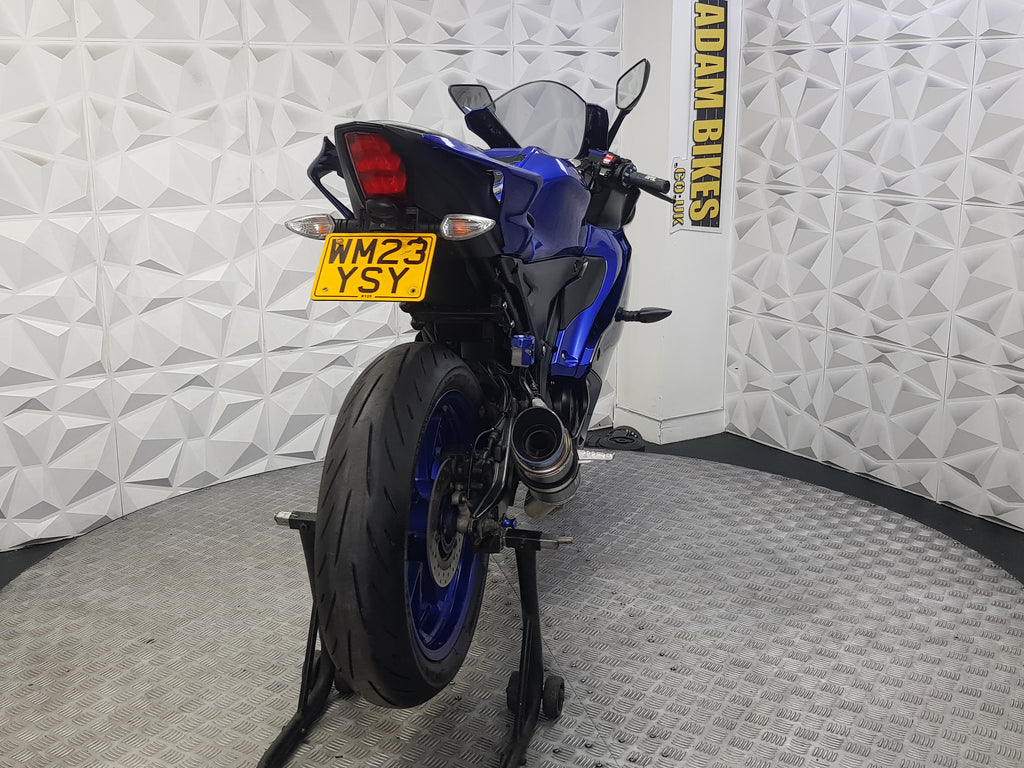 2023 YAMAHA YZF R125