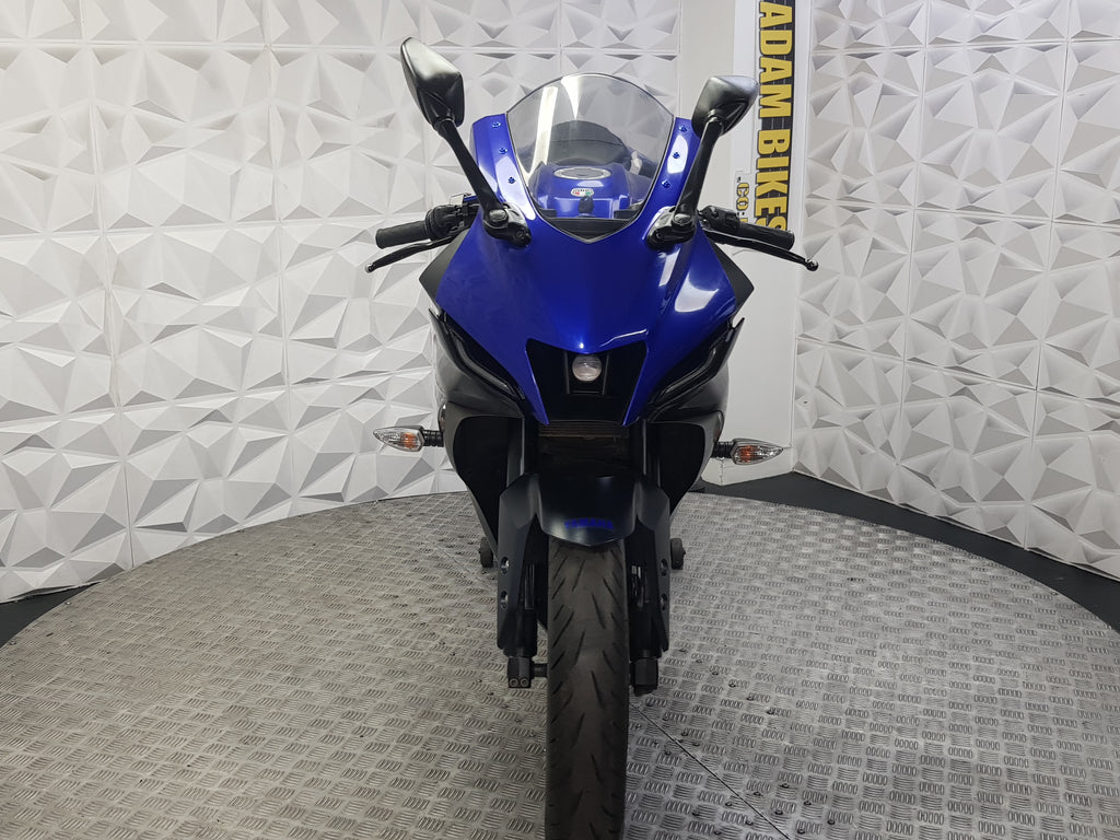 2023 YAMAHA YZF R125