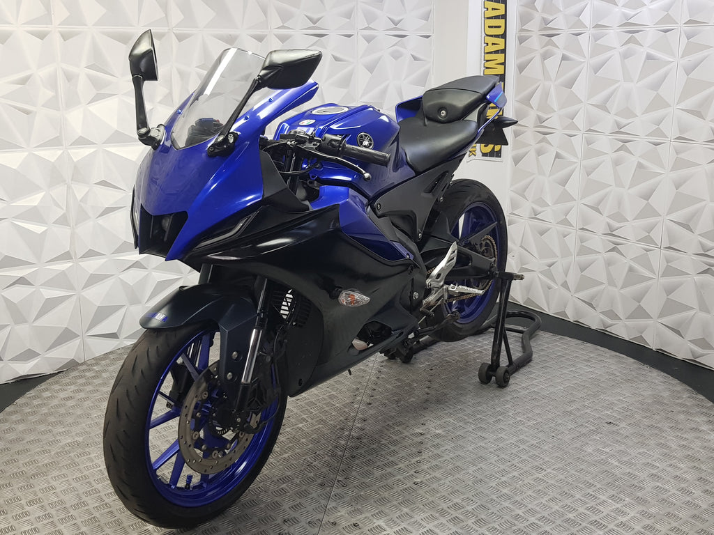 2023 YAMAHA YZF R125