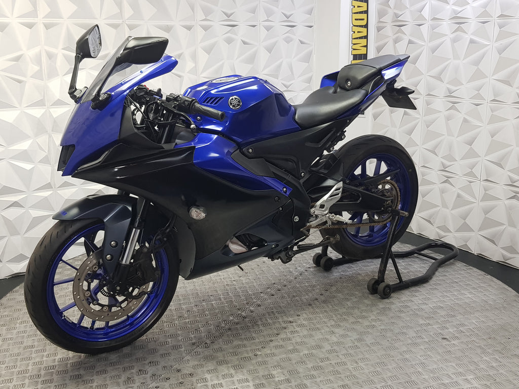 2023 YAMAHA YZF R125
