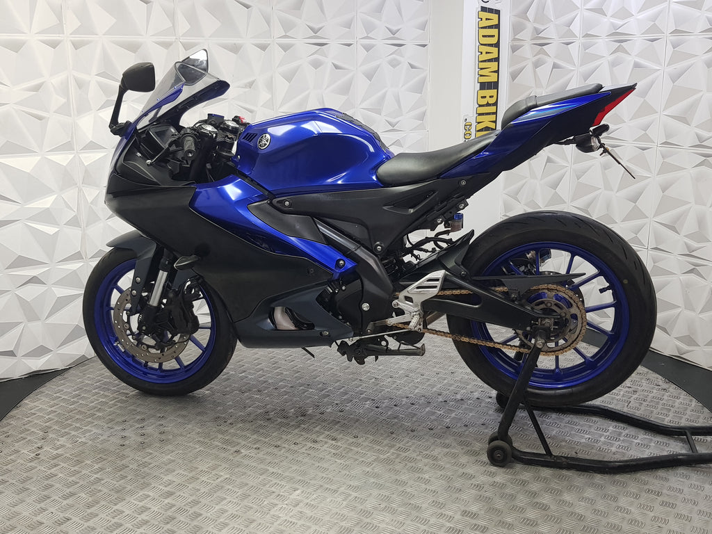 2023 YAMAHA YZF R125
