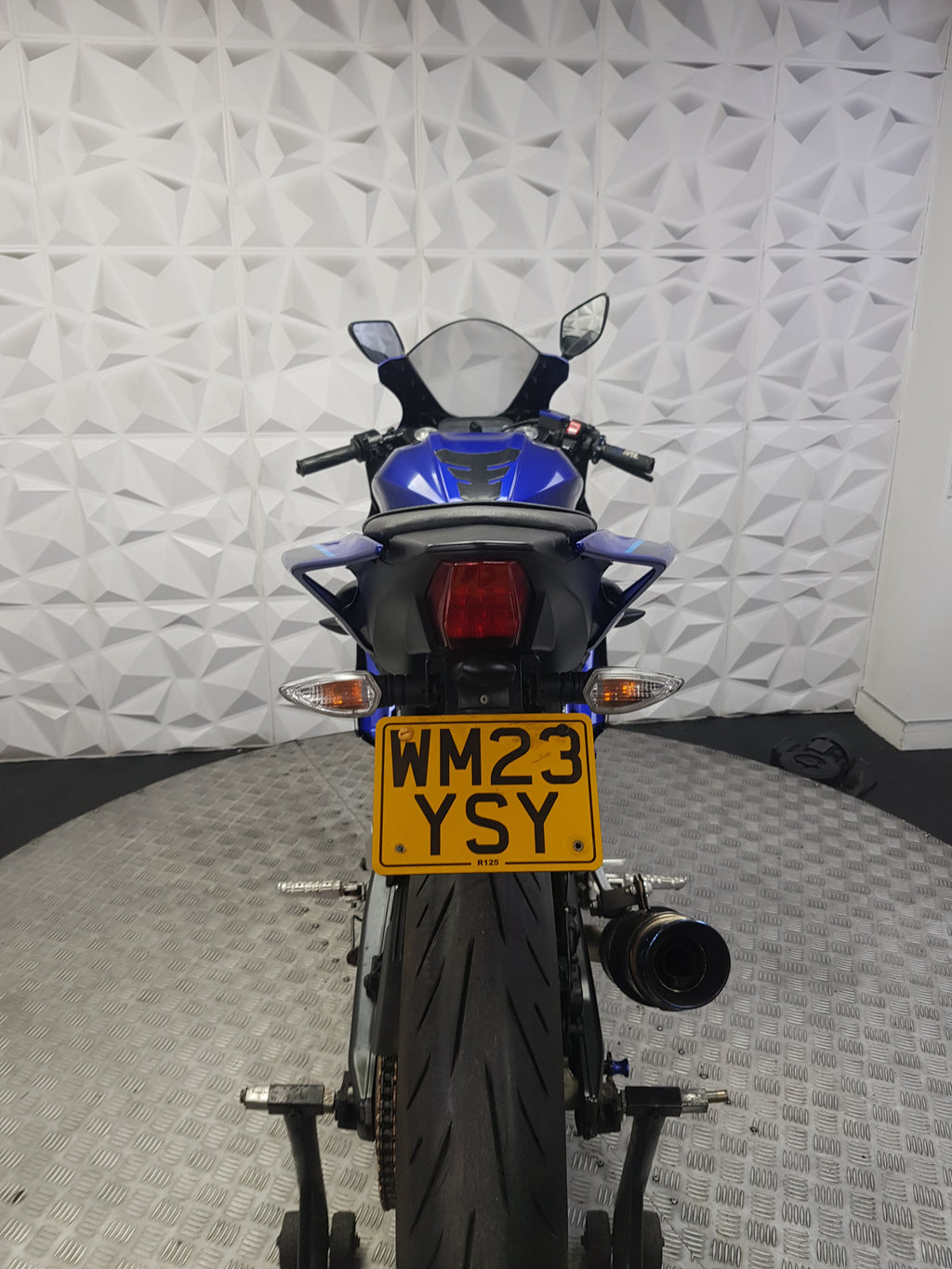 2023 YAMAHA YZF R125