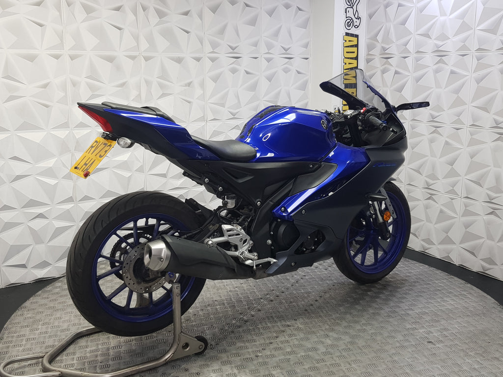 2023 YAMAHA YZF-R125 ABS