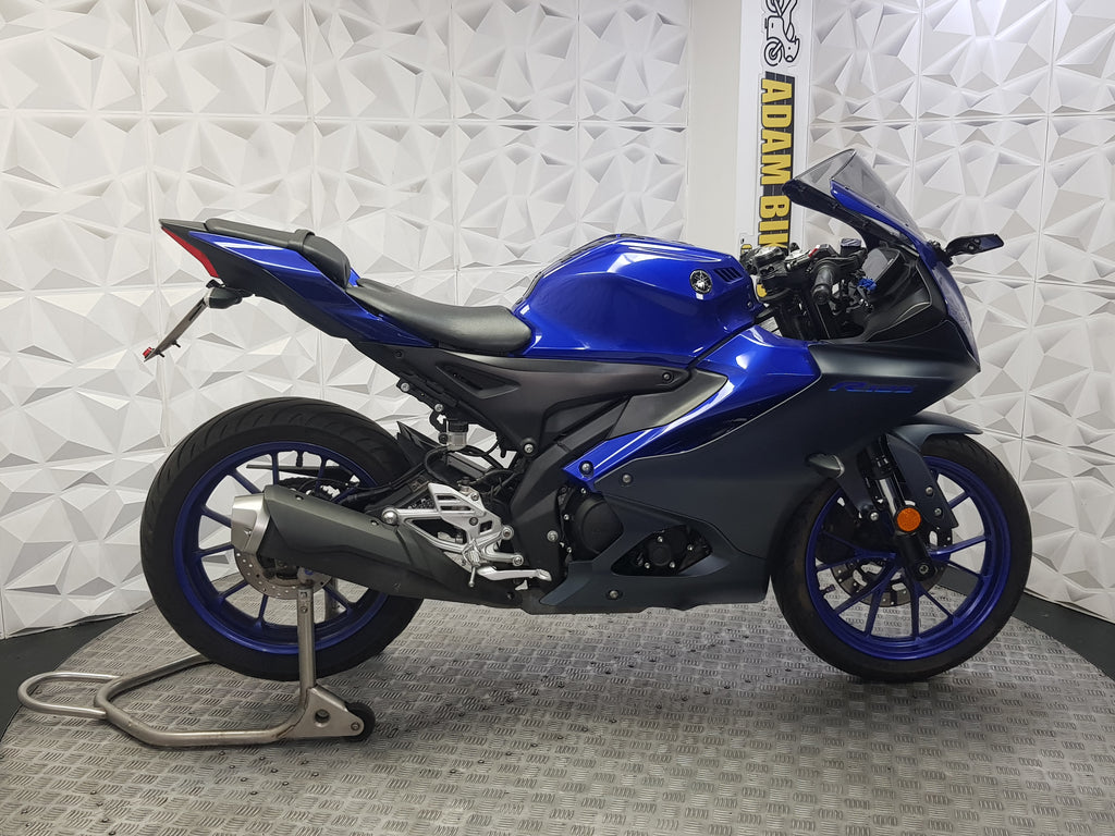 2023 YAMAHA YZF-R125 ABS