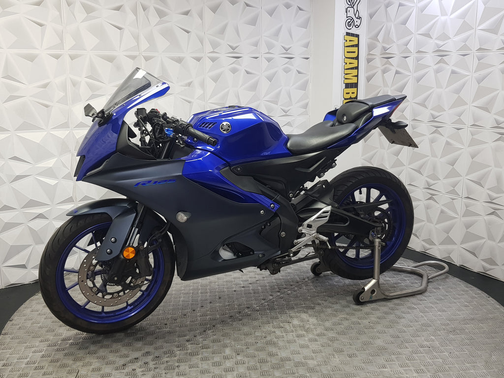 2023 YAMAHA YZF-R125 ABS
