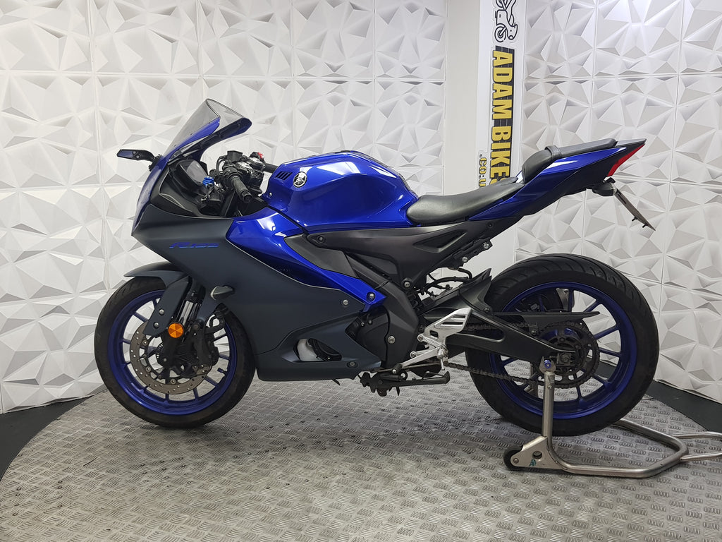 2023 YAMAHA YZF-R125 ABS