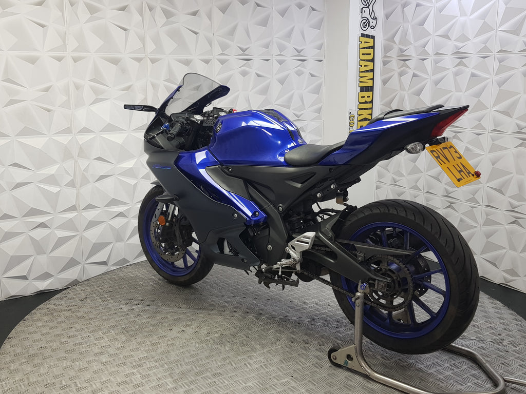 2023 YAMAHA YZF-R125 ABS