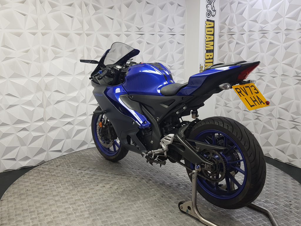 2023 YAMAHA YZF-R125 ABS