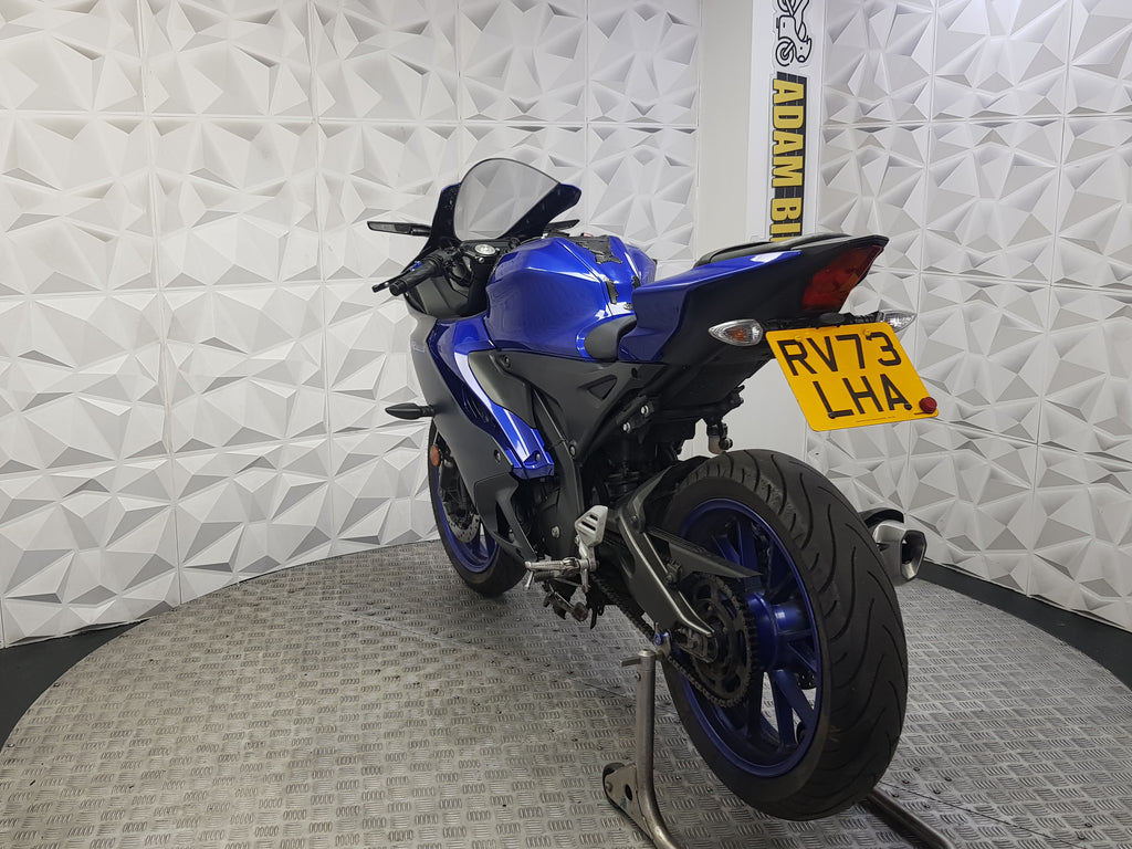 2023 YAMAHA YZF-R125 ABS