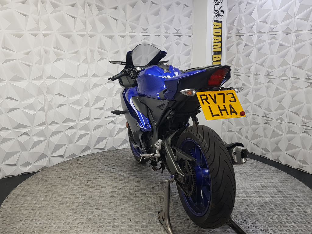 2023 YAMAHA YZF-R125 ABS
