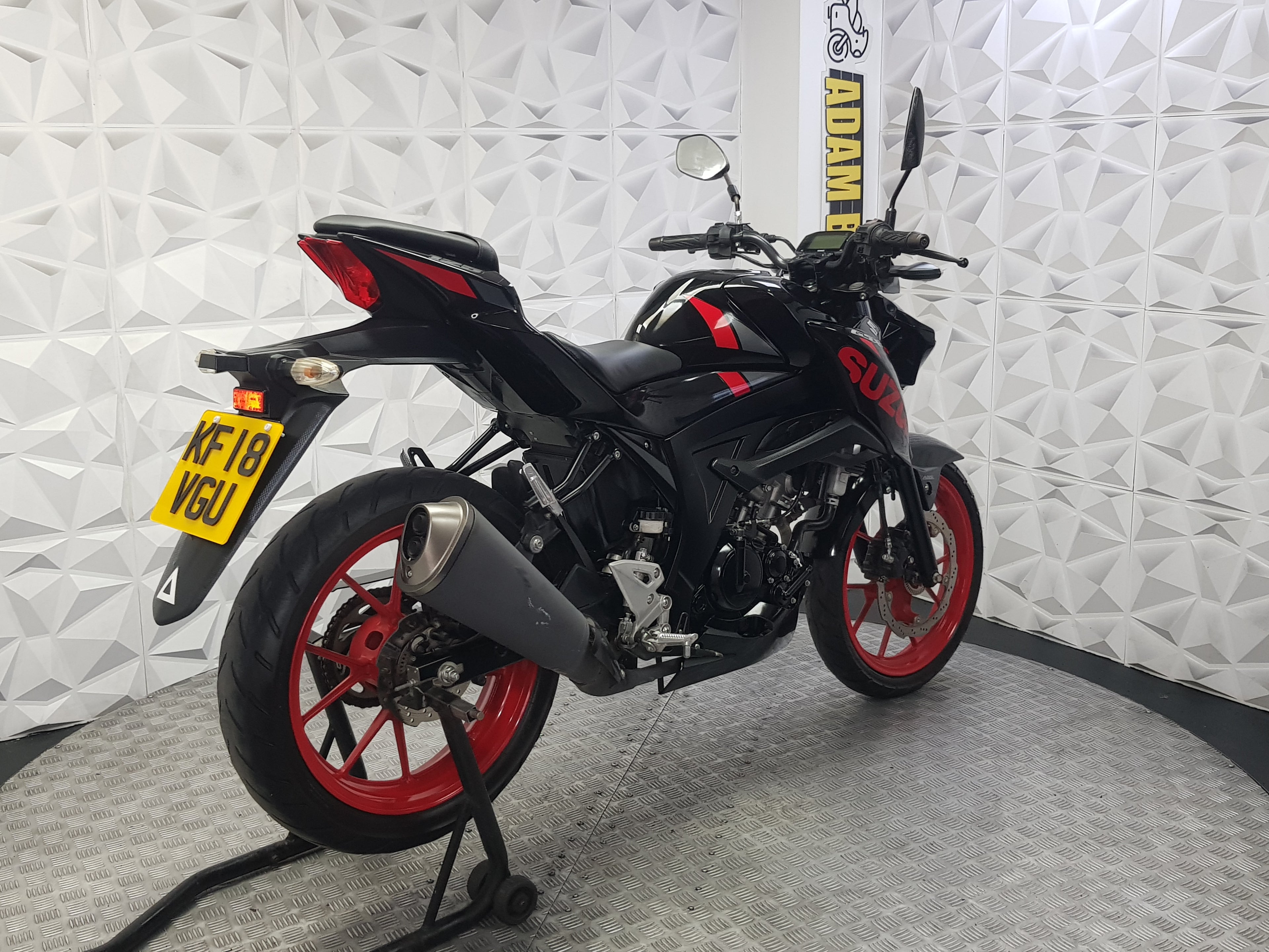 2018 SUZUKI GSXS 125 ABS