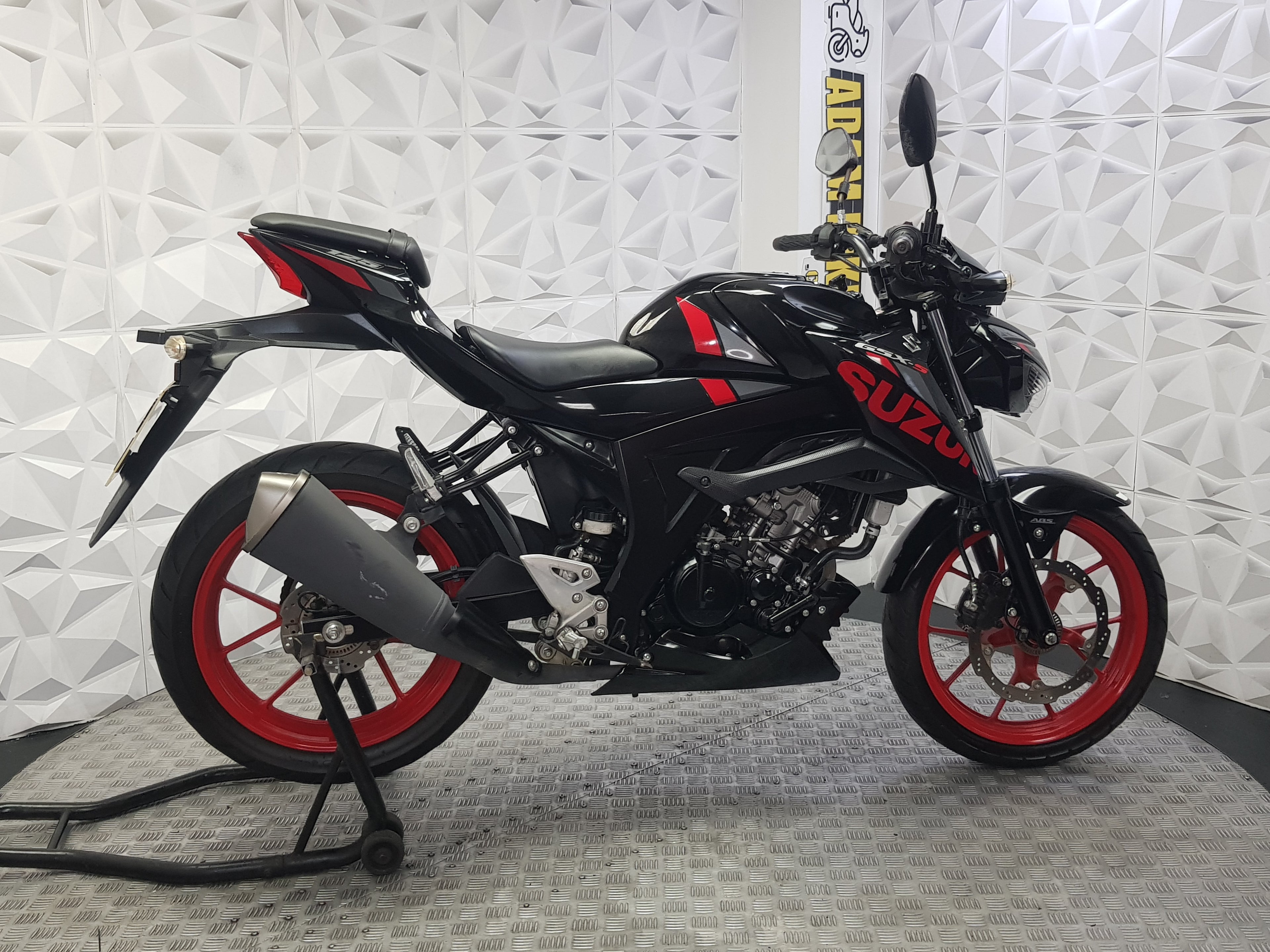 2018 SUZUKI GSXS 125 ABS