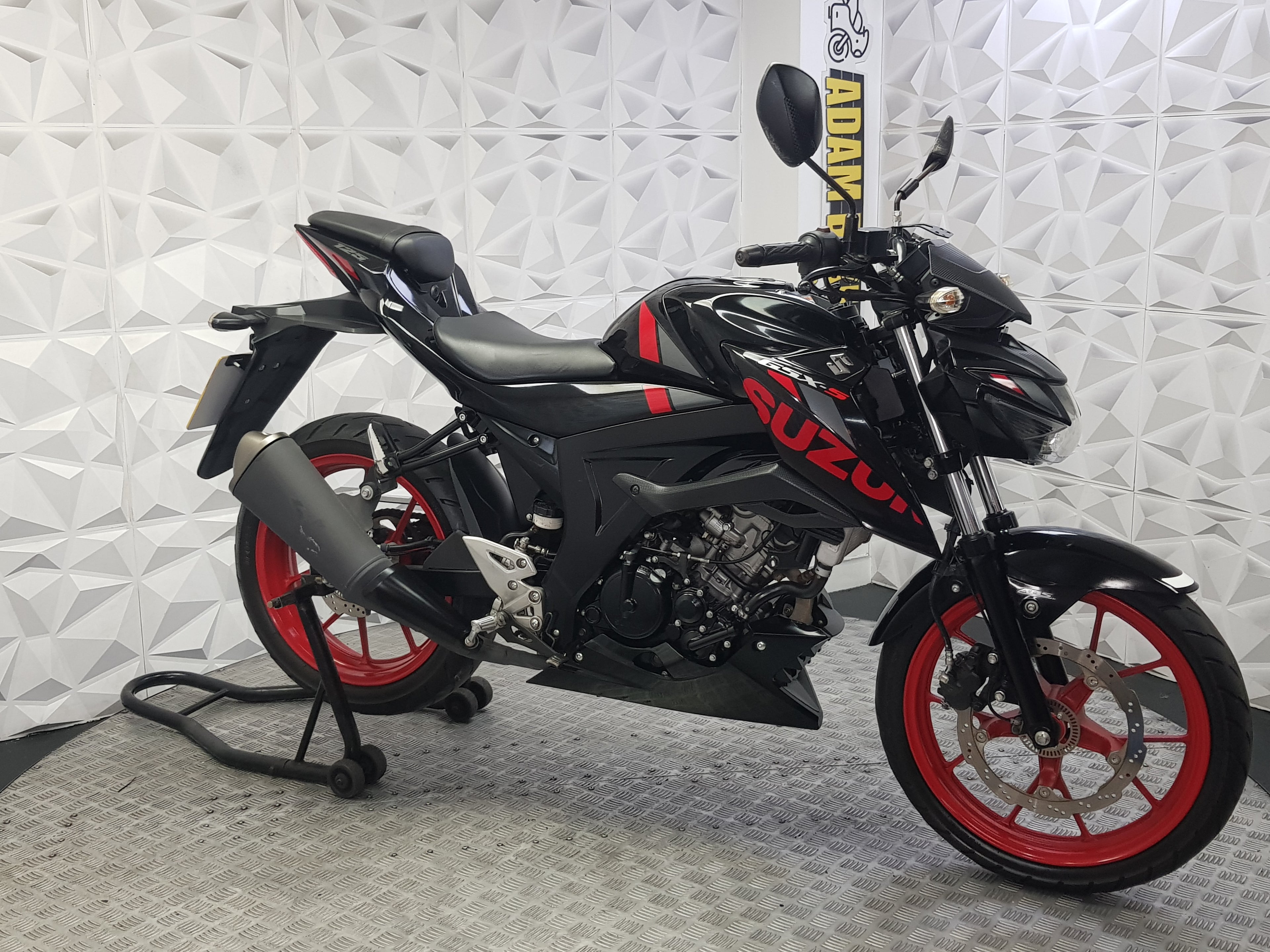 2018 SUZUKI GSXS 125 ABS