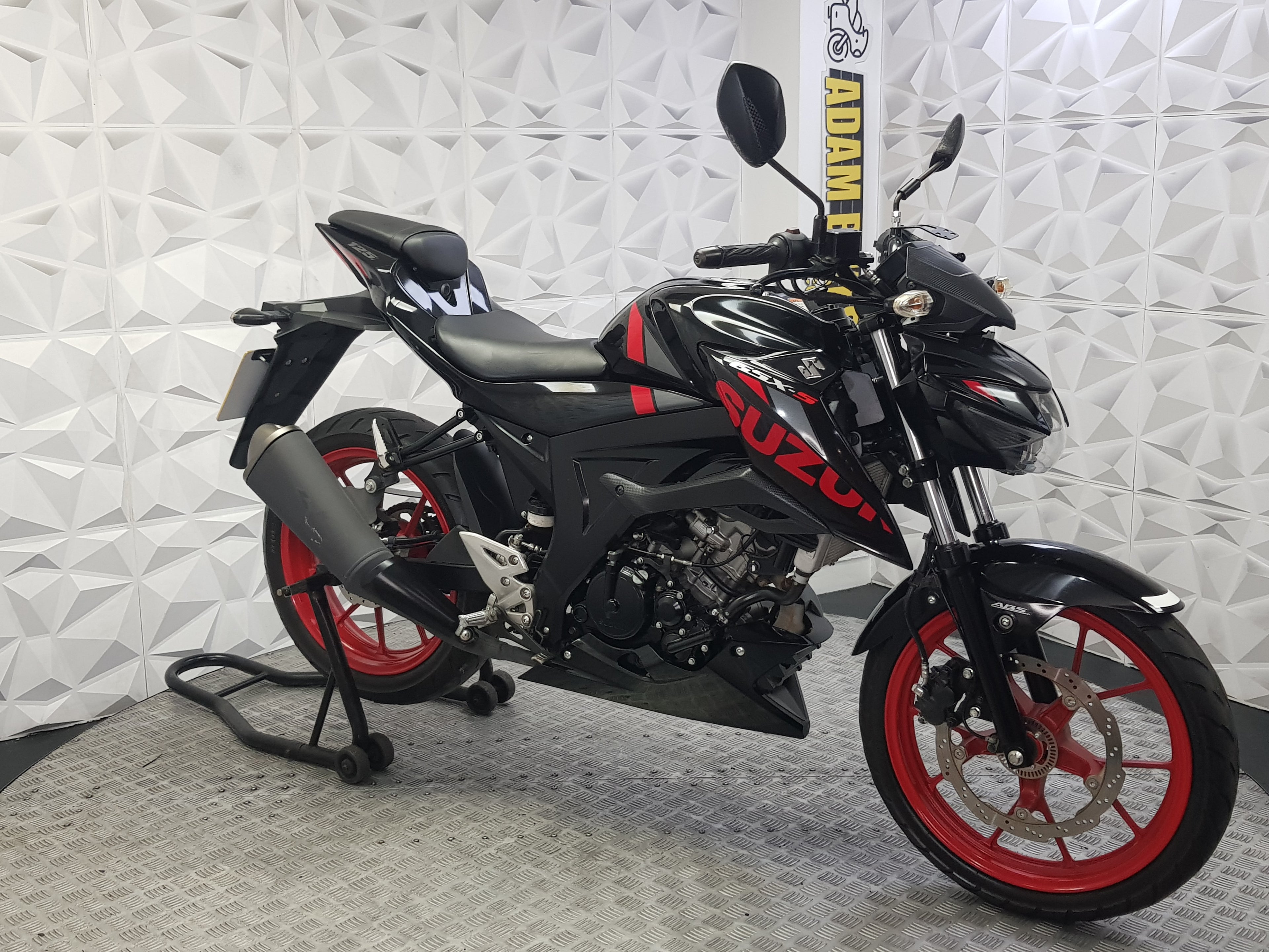 2018 SUZUKI GSXS 125 ABS