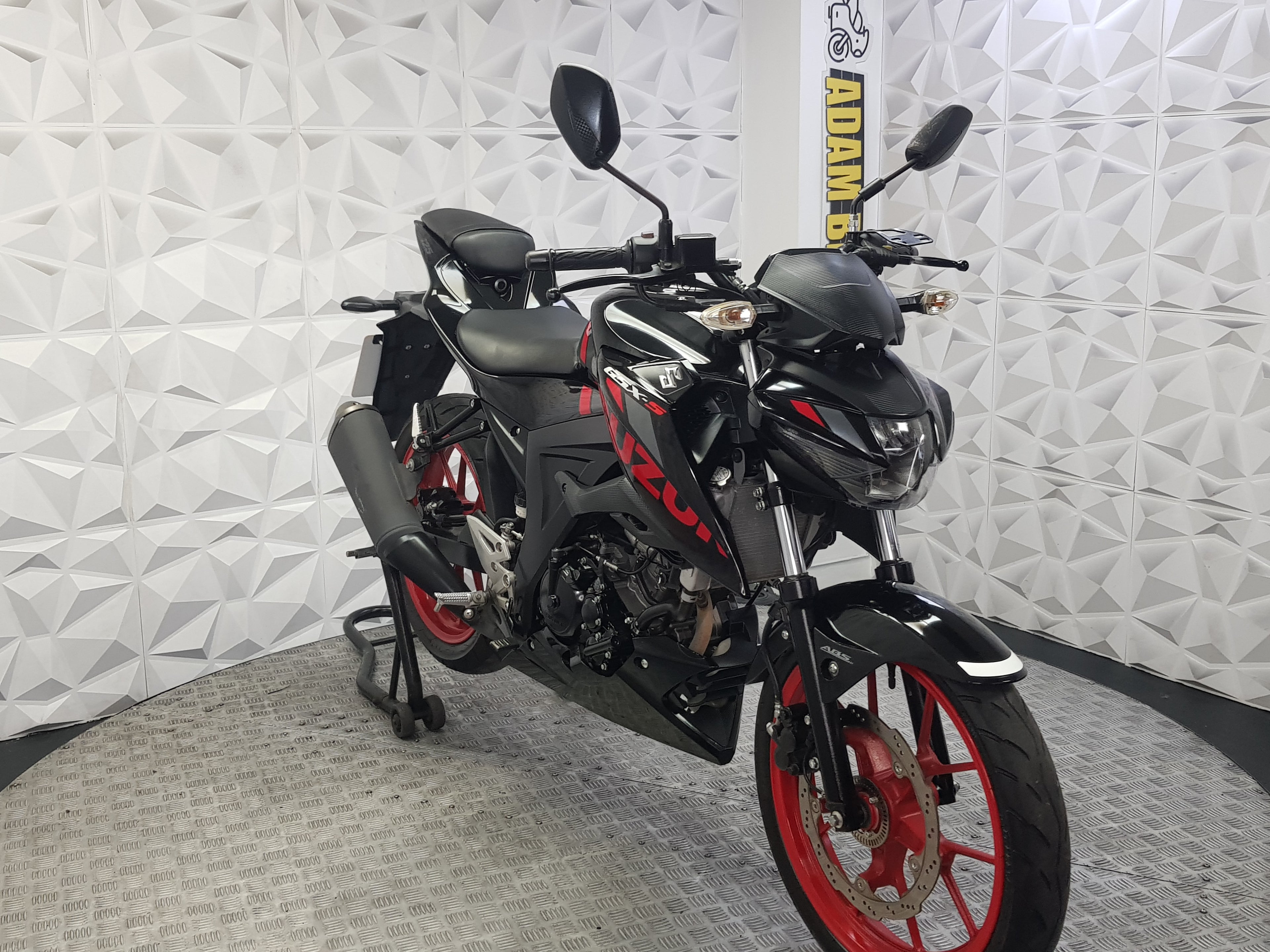 2018 SUZUKI GSXS 125 ABS