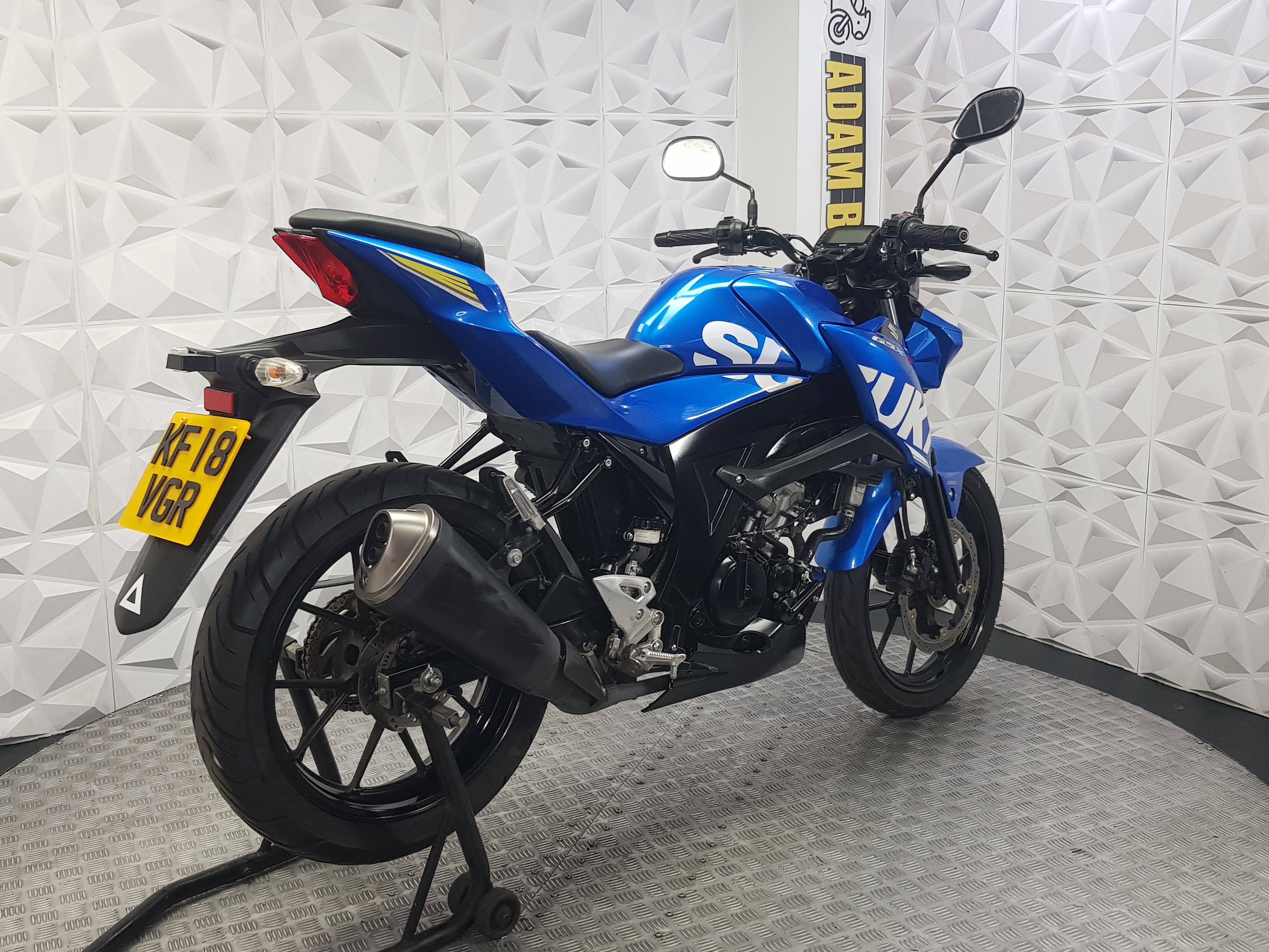 2018 SUZUKI GSX-S125 ABS