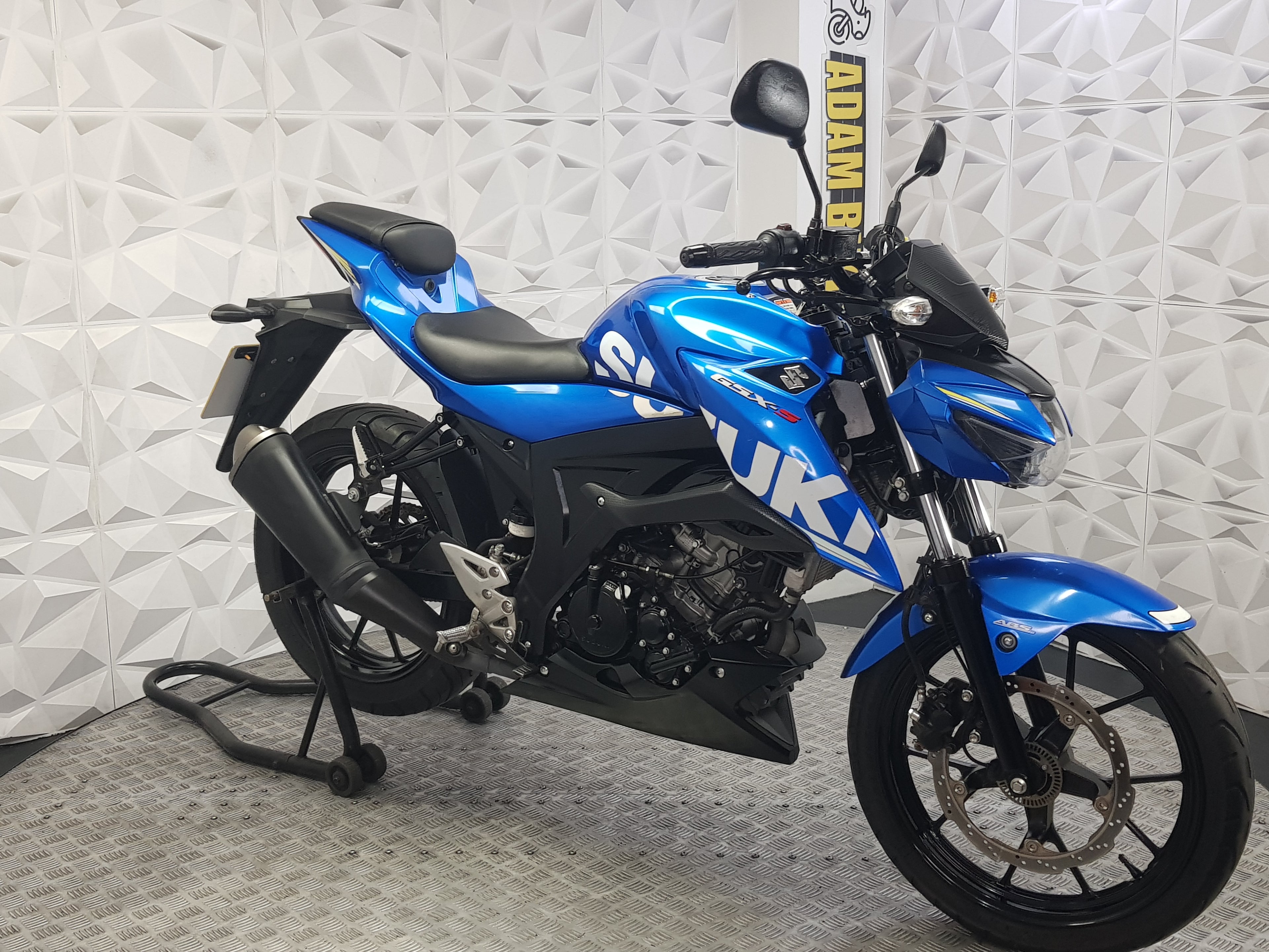 2018 SUZUKI GSX-S125 ABS