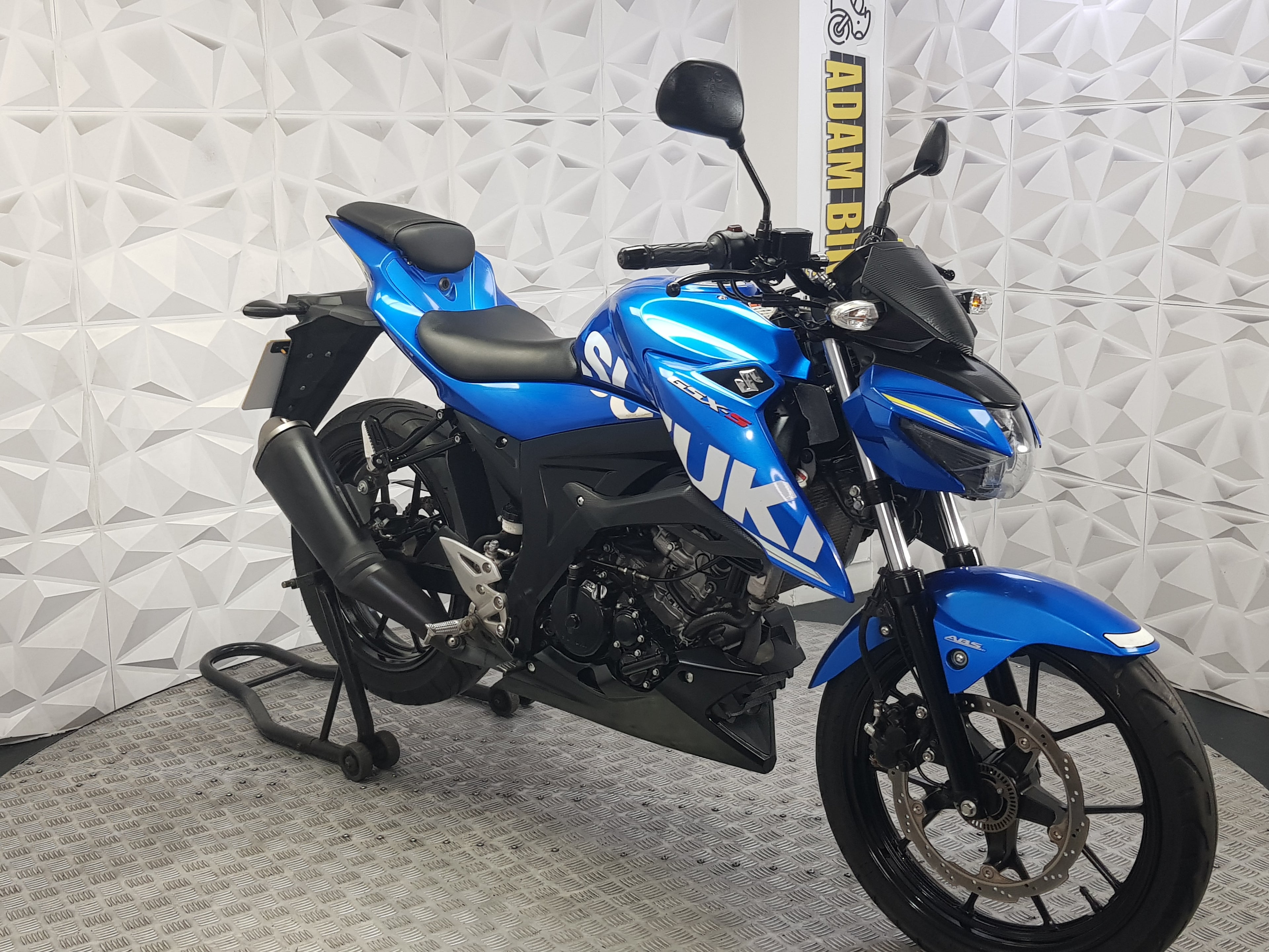 2018 SUZUKI GSX-S125 ABS