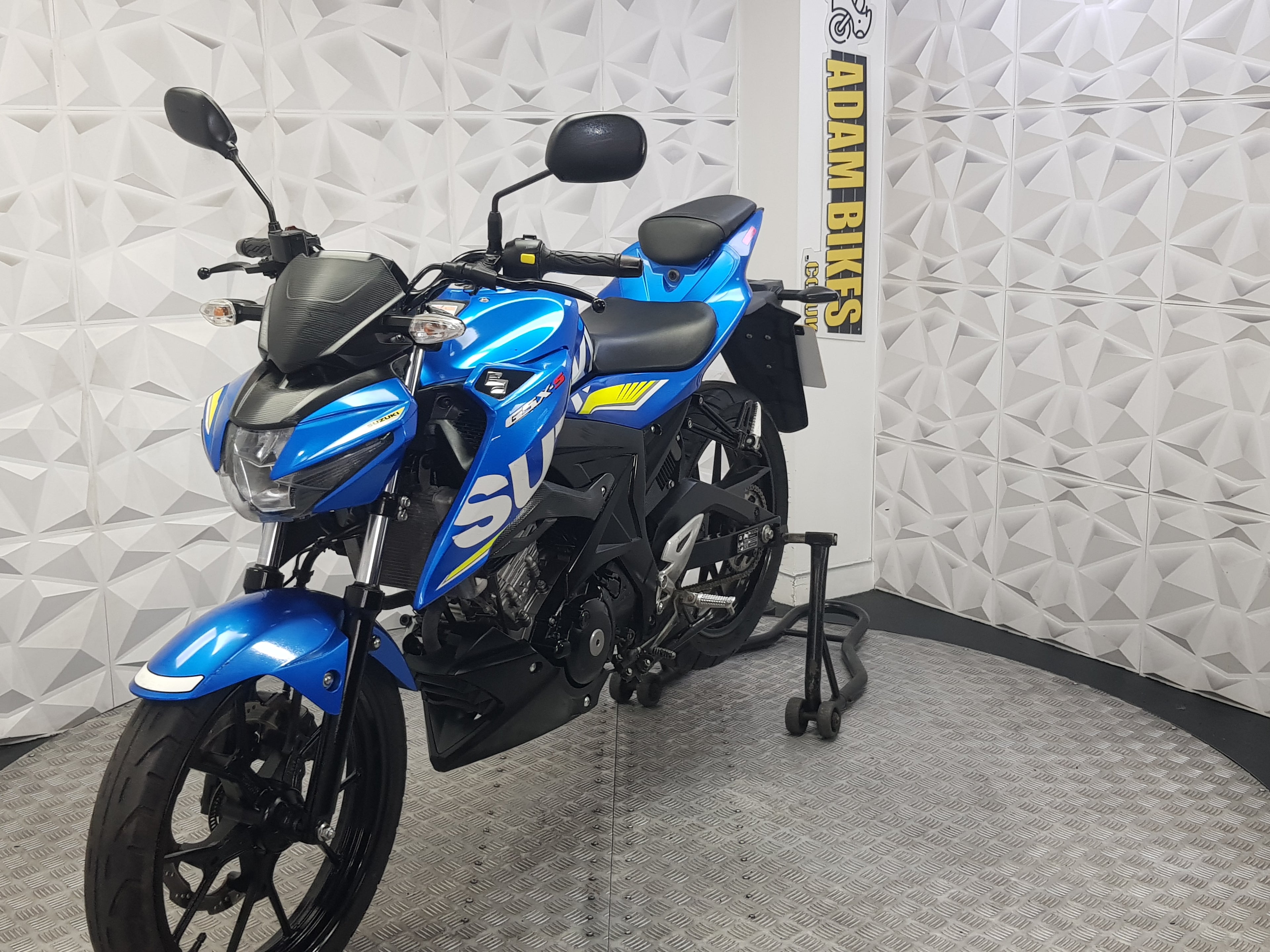 2018 SUZUKI GSX-S125 ABS