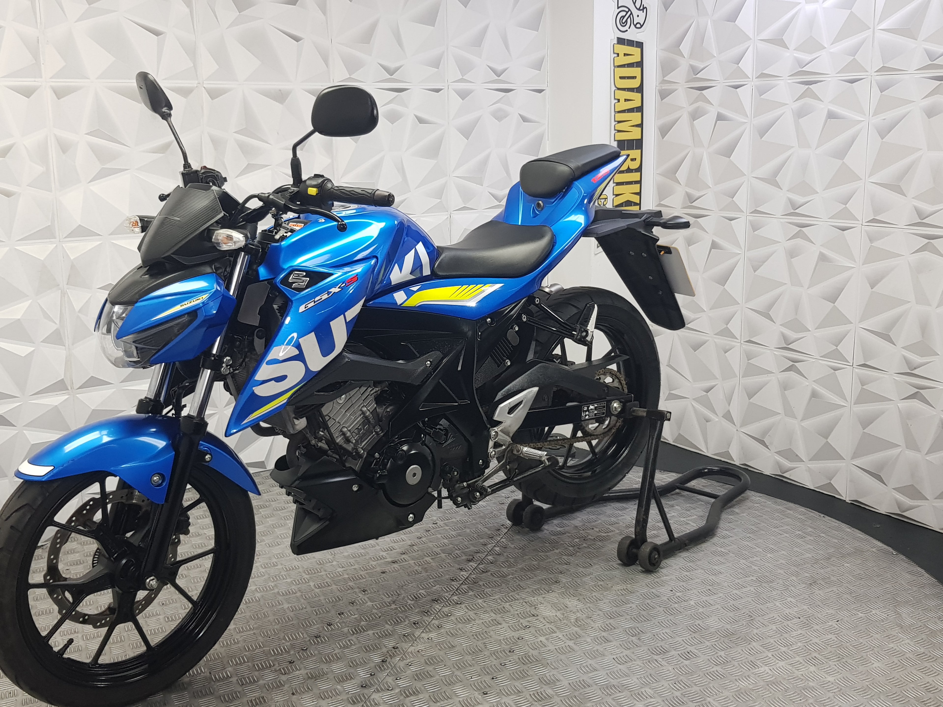 2018 SUZUKI GSX-S125 ABS