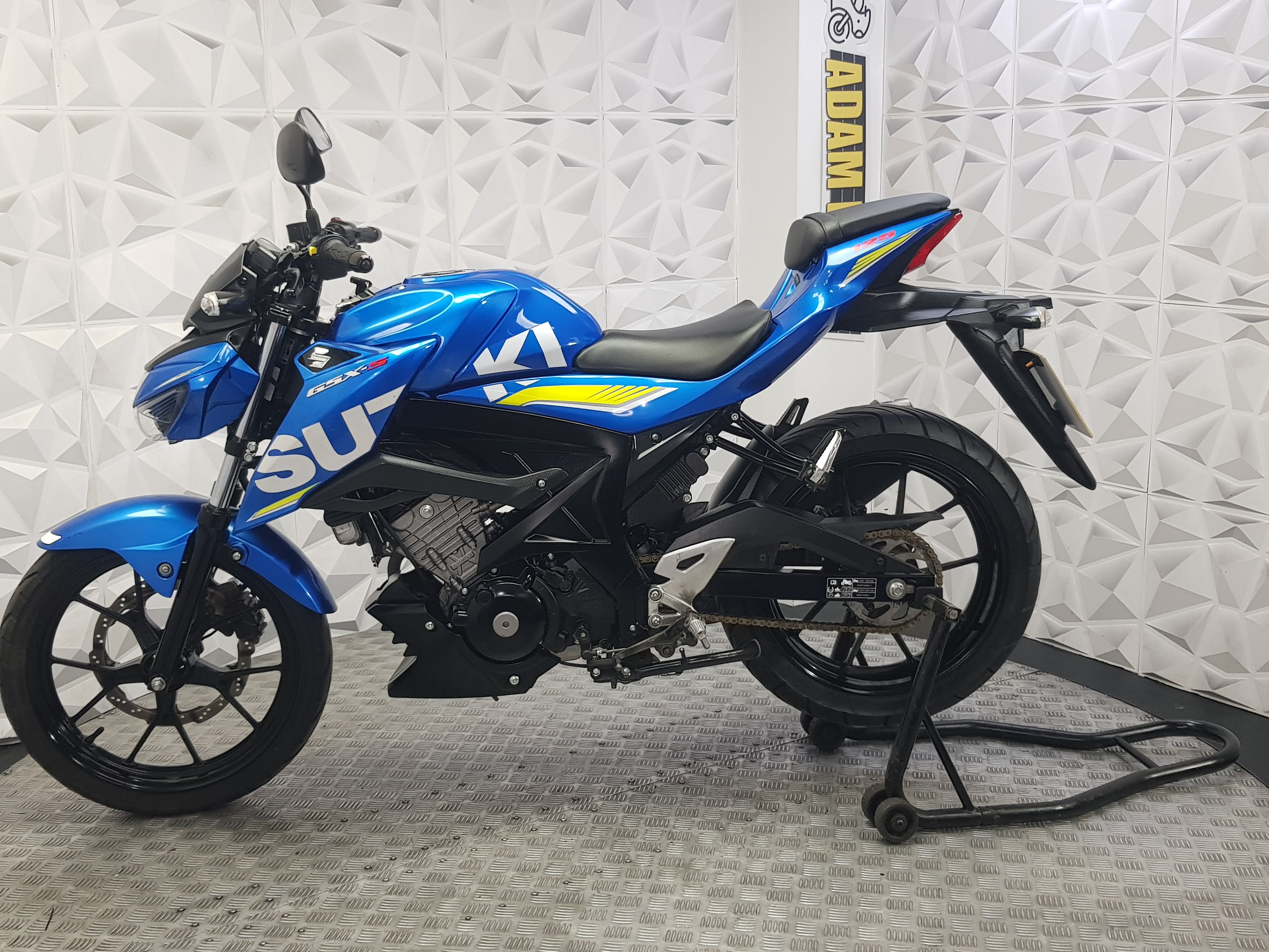 2018 SUZUKI GSX-S125 ABS