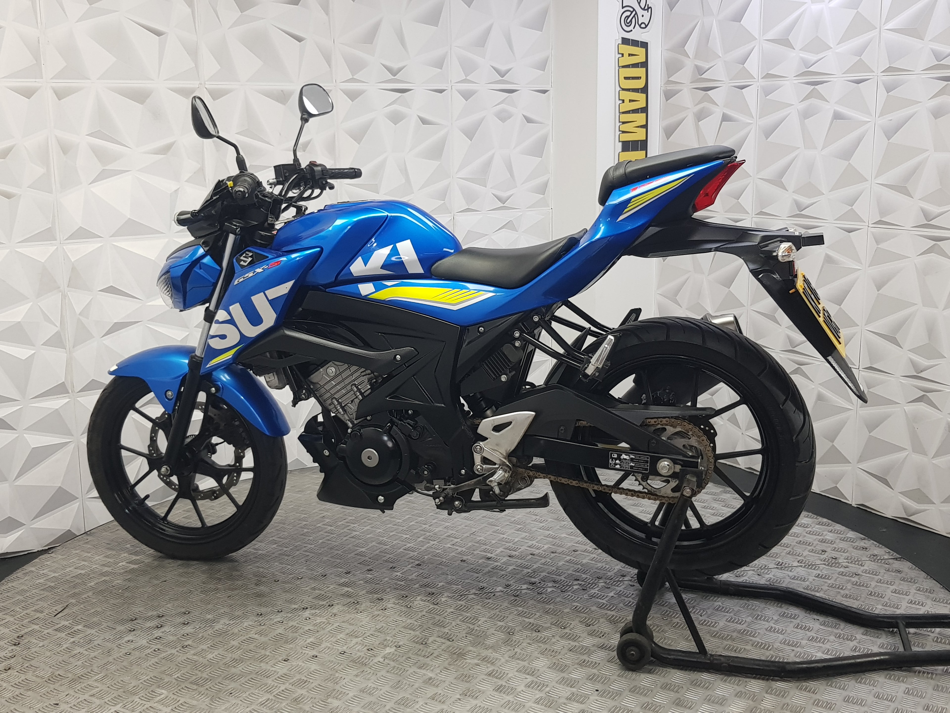 2018 SUZUKI GSX-S125 ABS
