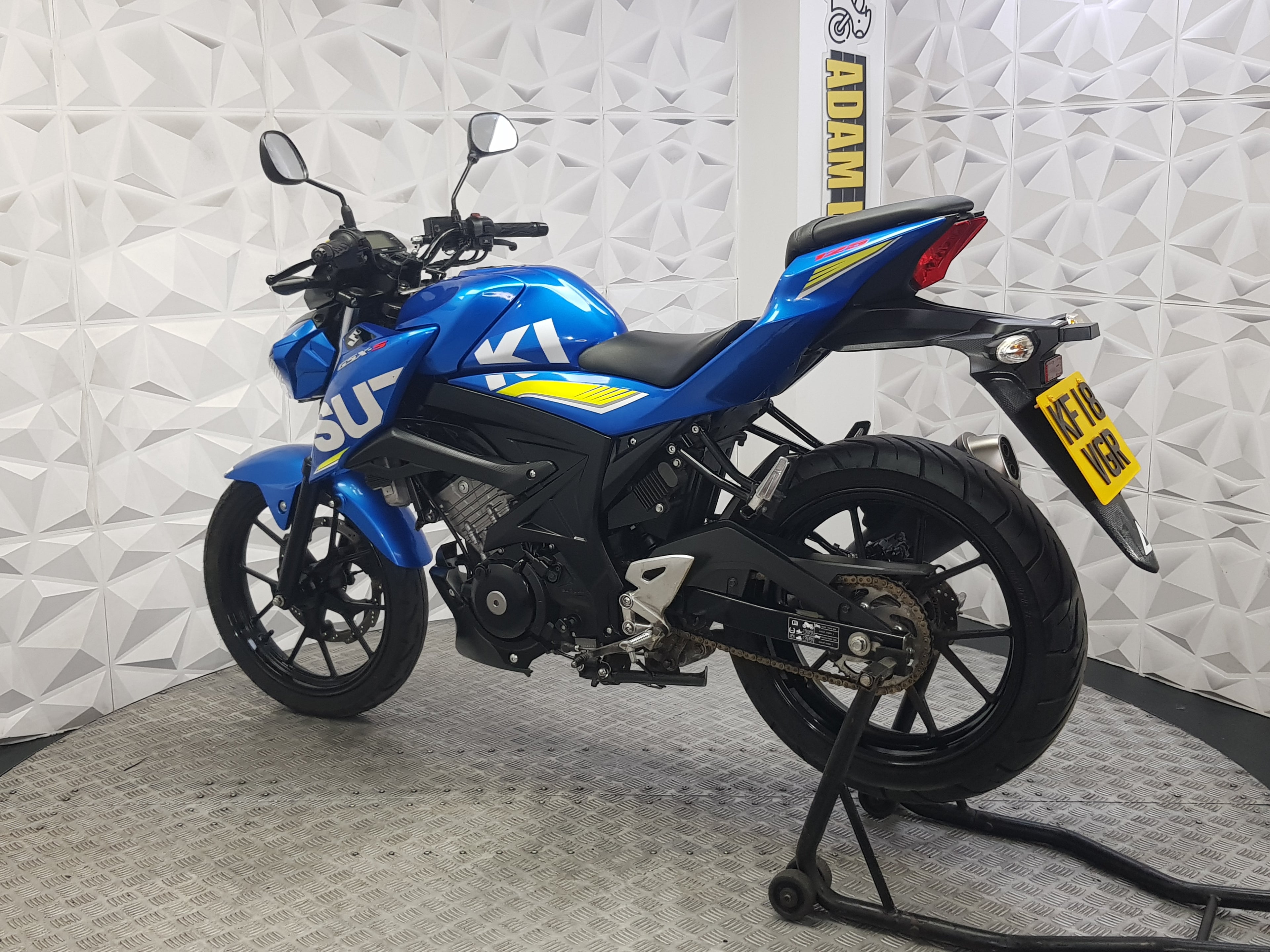 2018 SUZUKI GSX-S125 ABS
