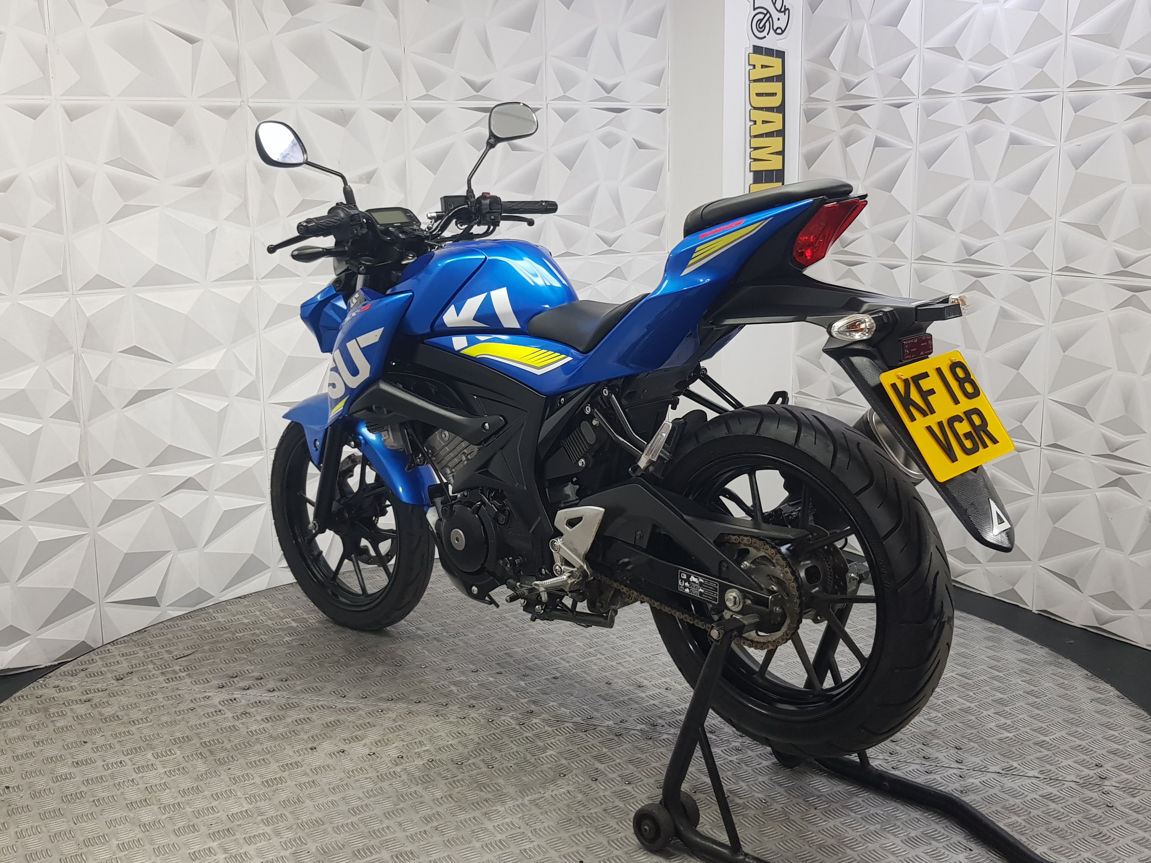 2018 SUZUKI GSX-S125 ABS