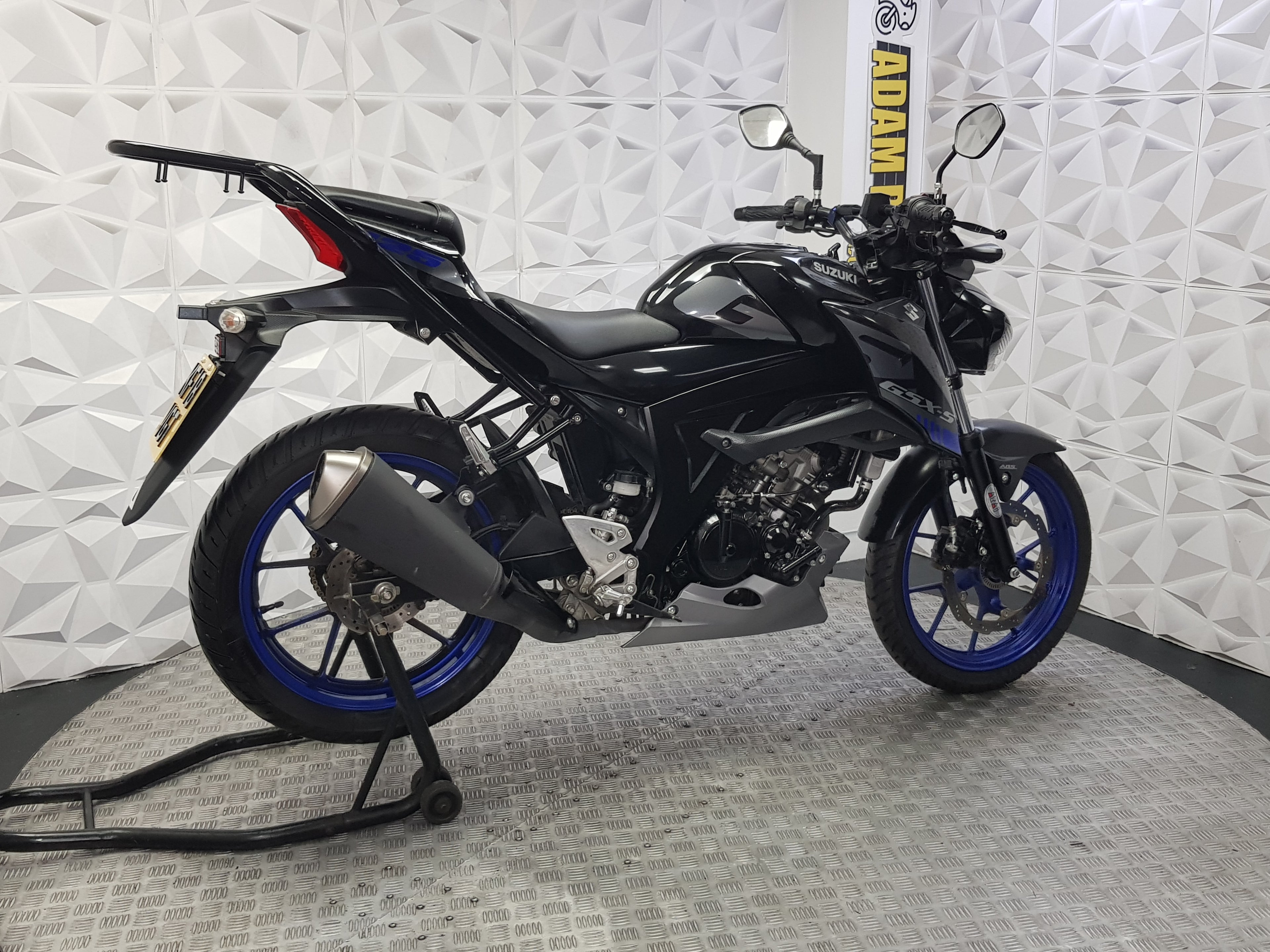 2018 Suzuki GSXS125