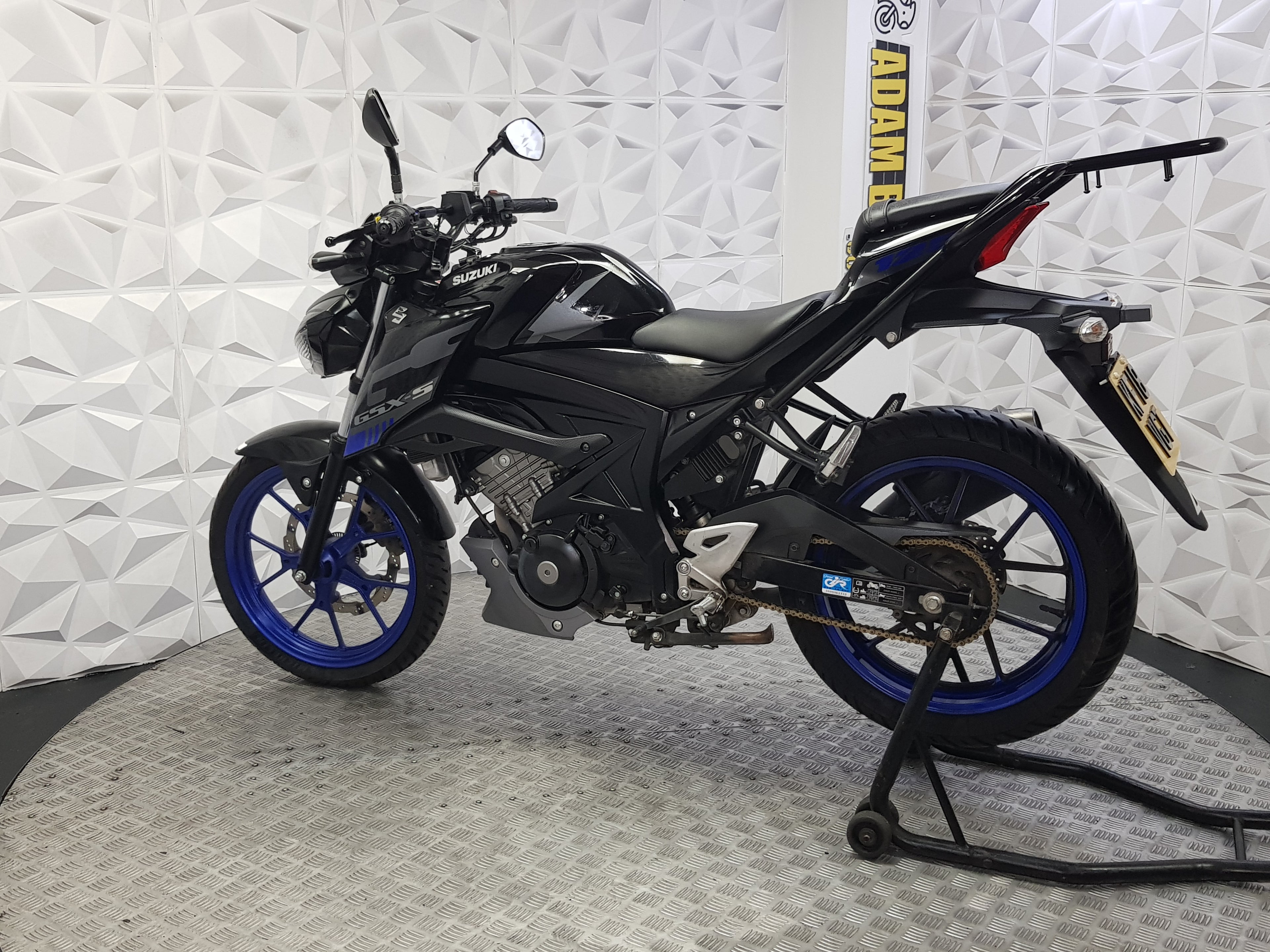 2018 Suzuki GSXS125