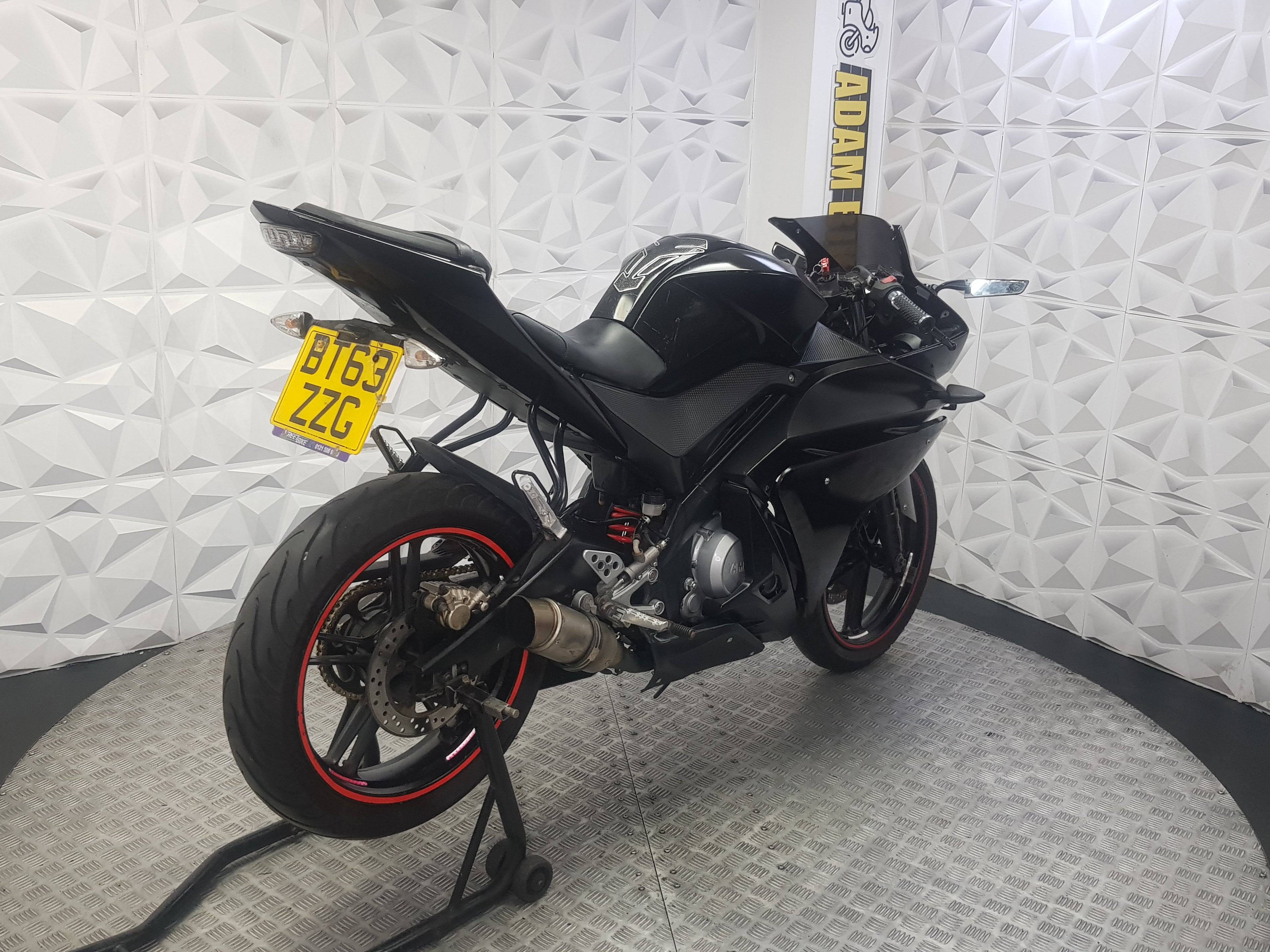 2013 YAMAHA YZF-R125