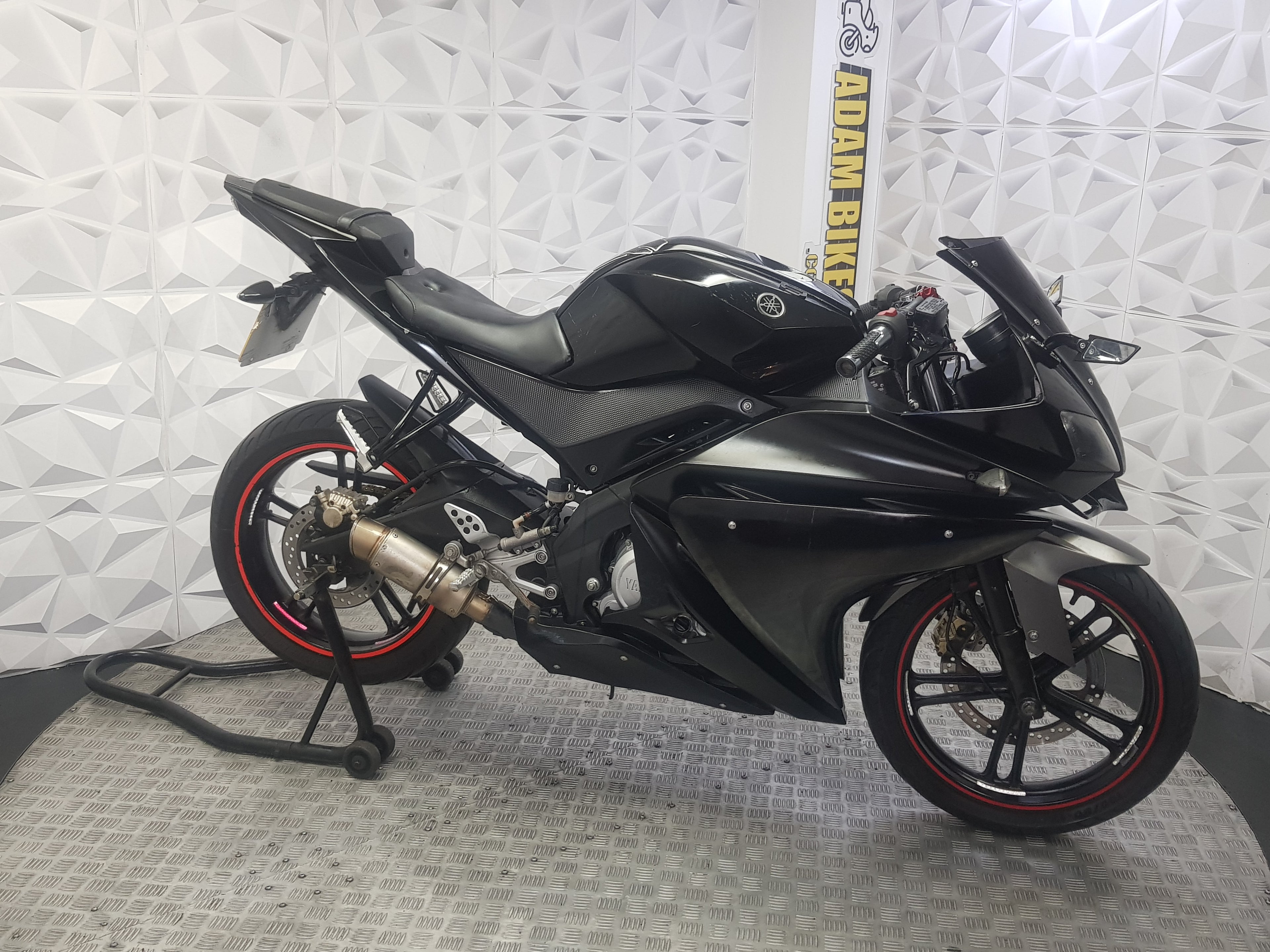 2013 YAMAHA YZF-R125