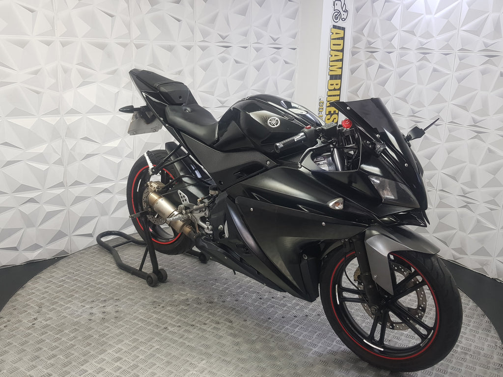 2013 YAMAHA YZF-R125
