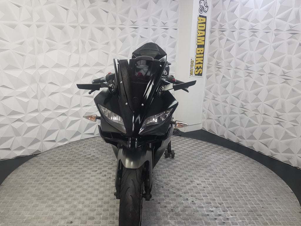 2013 YAMAHA YZF-R125