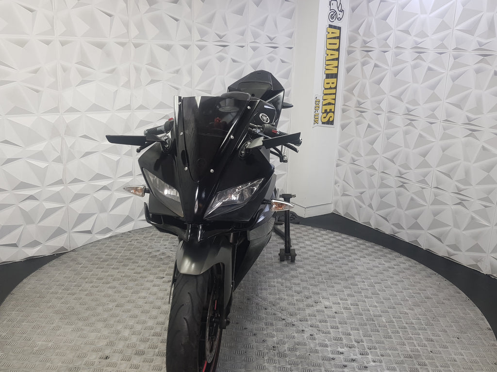 2013 YAMAHA YZF-R125